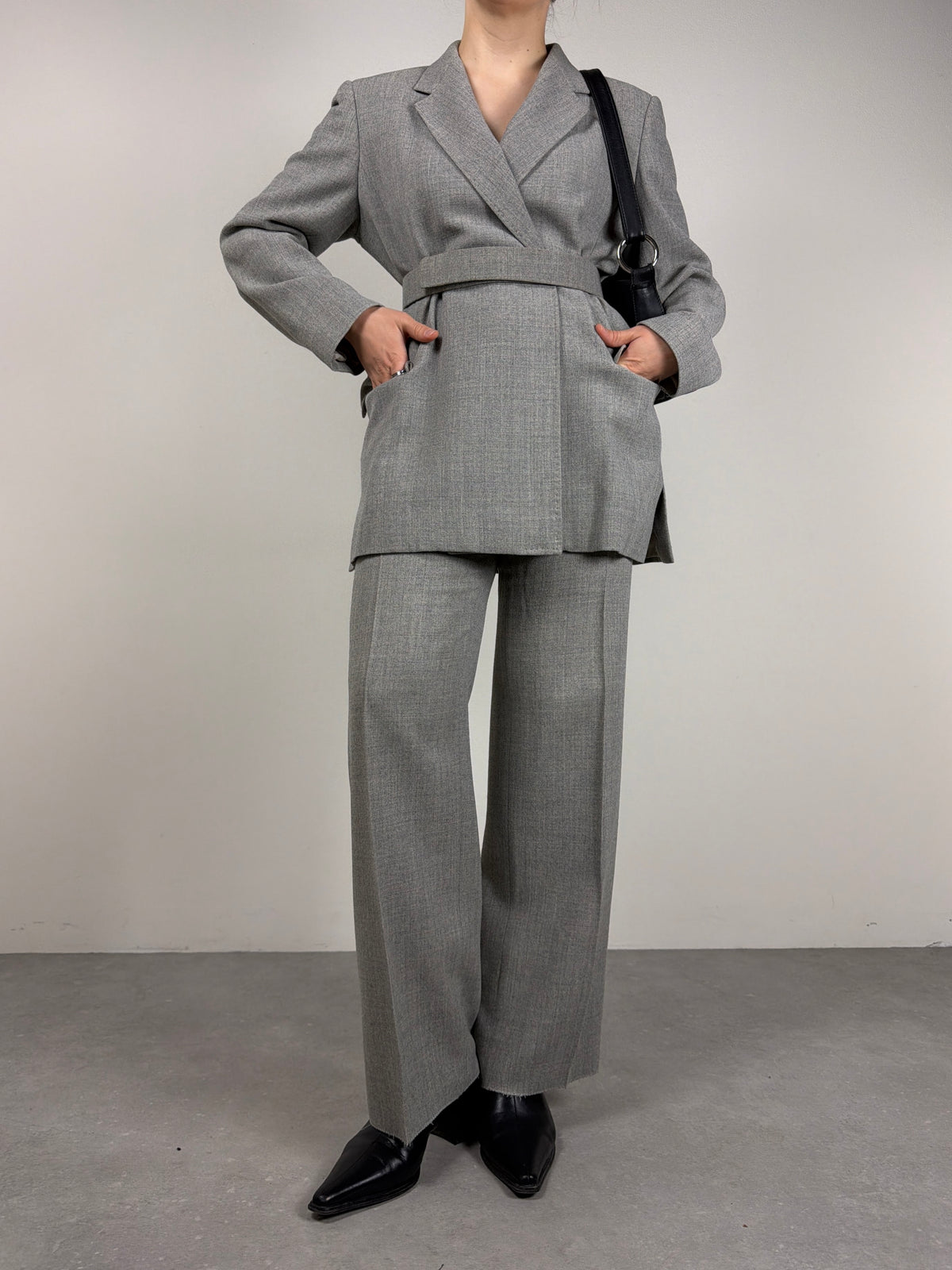 MAX MARA completo grigio in lana e viscosa