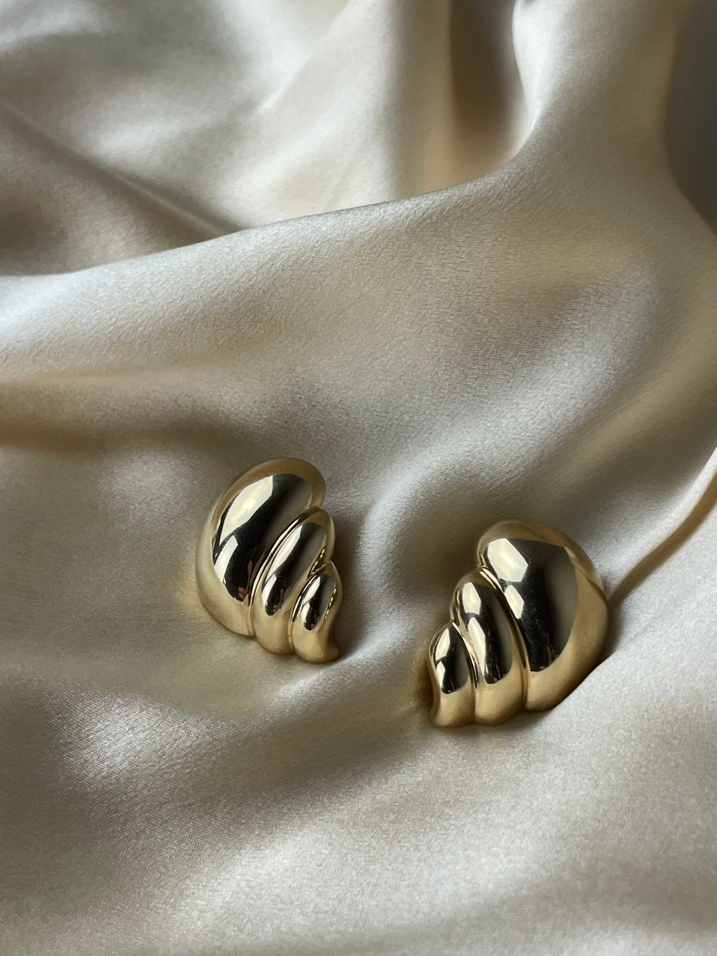 Gold plated shell earrings