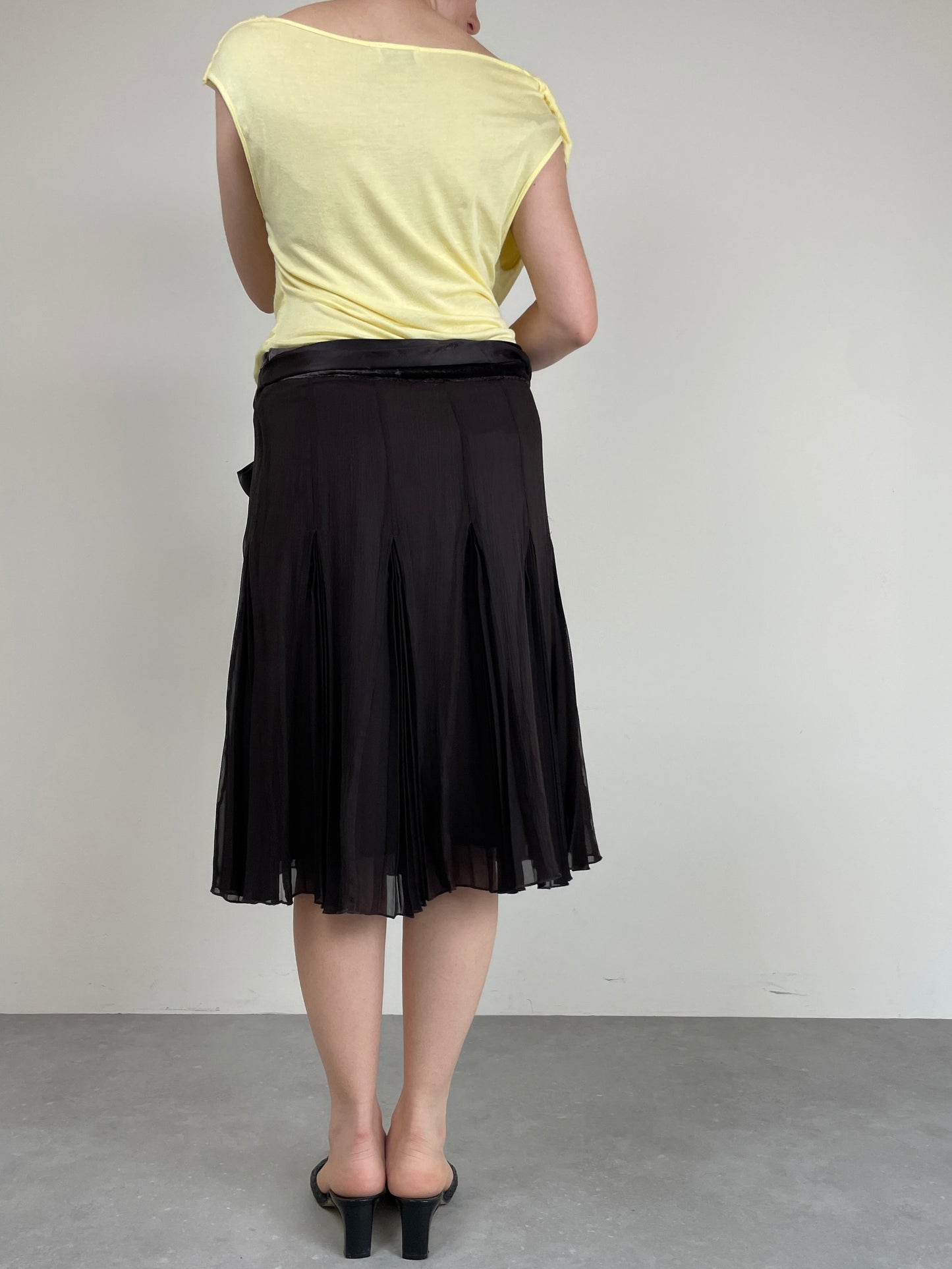 Top asimmetrico vintage in misto seta
