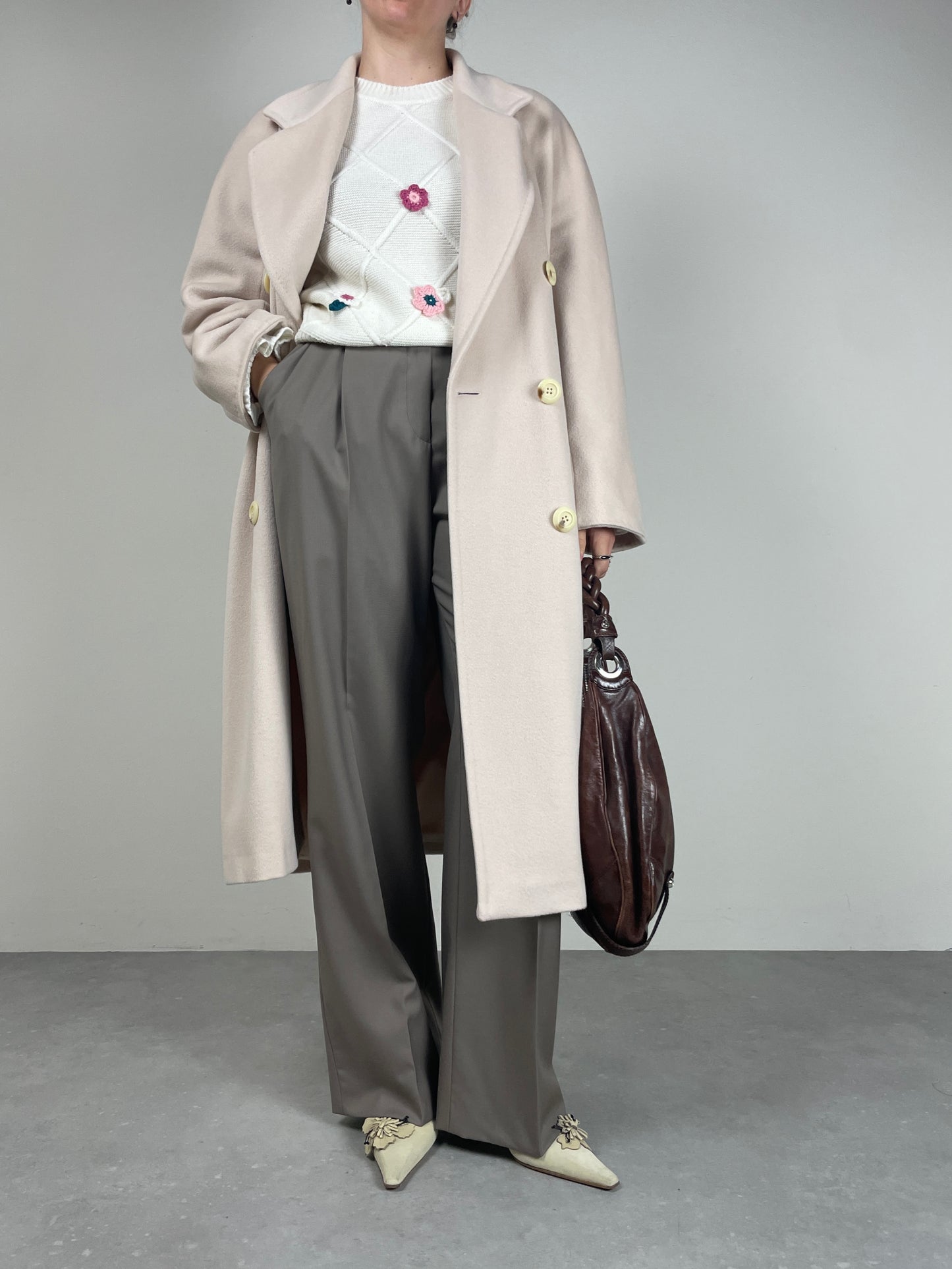 Cappotto in beaver di lana angora e cashmere color cipria