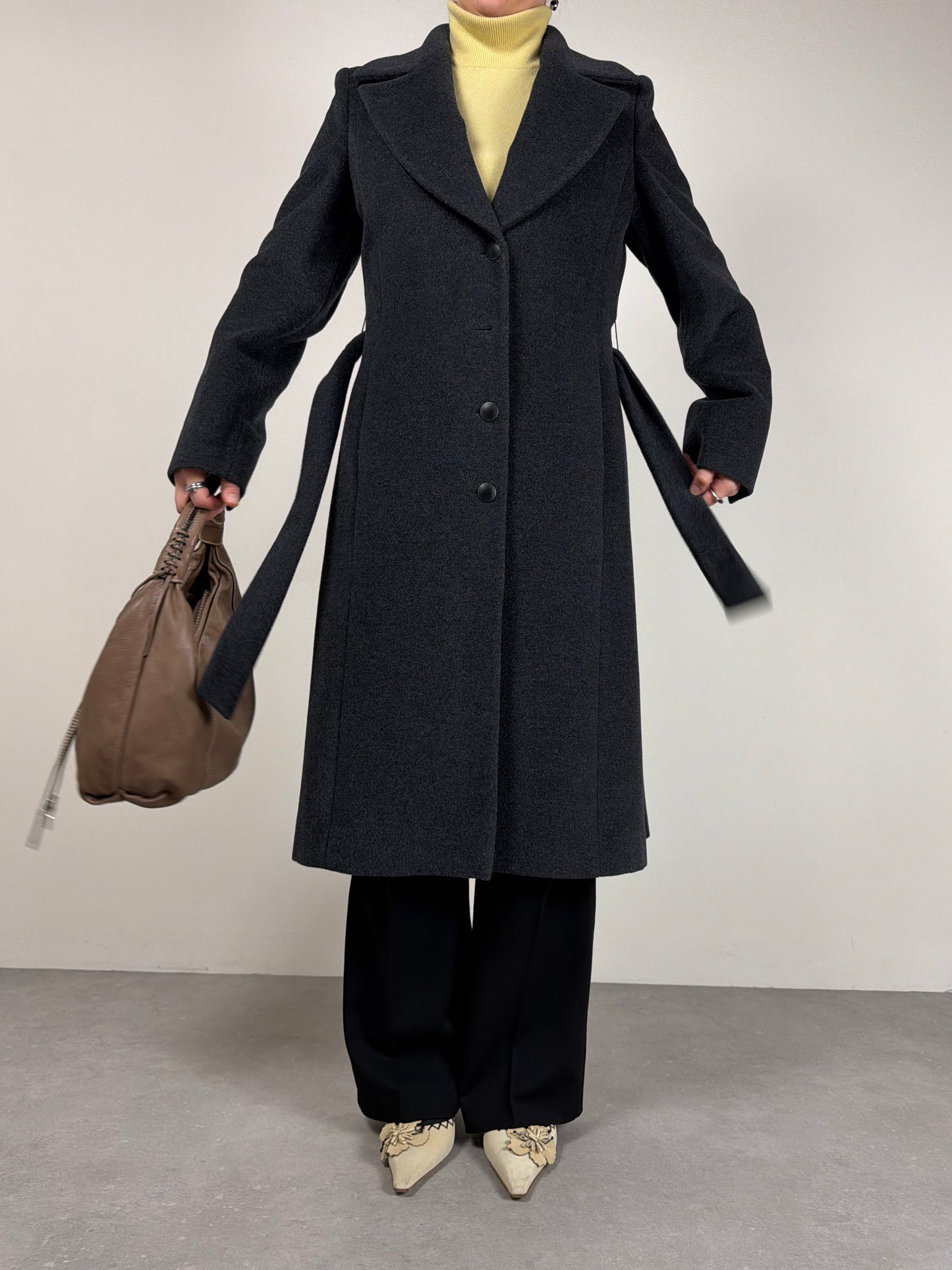 Cappotto in lana, angora e seta color grigio made in Italy