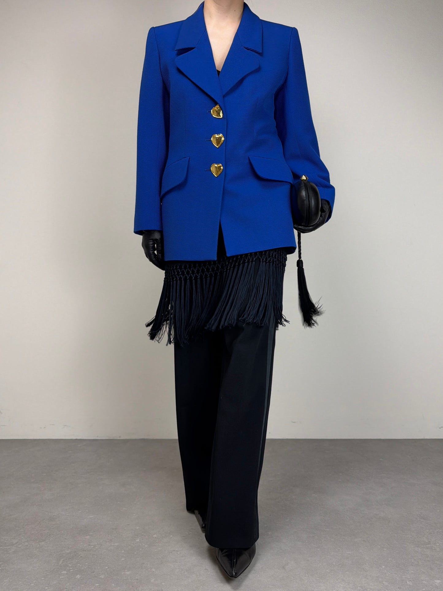 Yves Saint Laurent blazer iconico con i bottoni a cuore