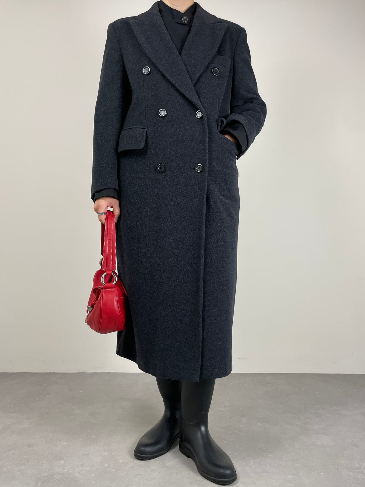 Cappotto lungo a doppiopetto in lana color grigio