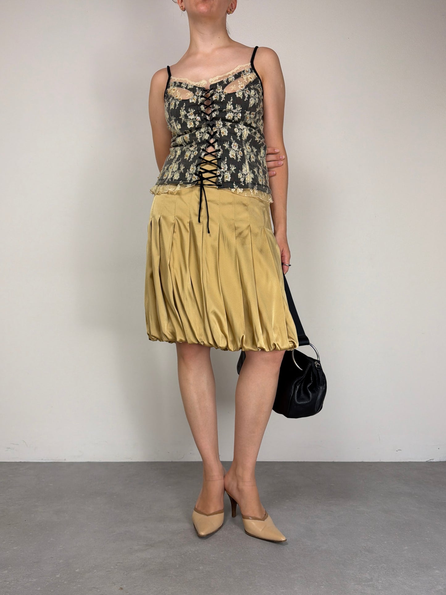 Top vintage in pizzo con intreccio