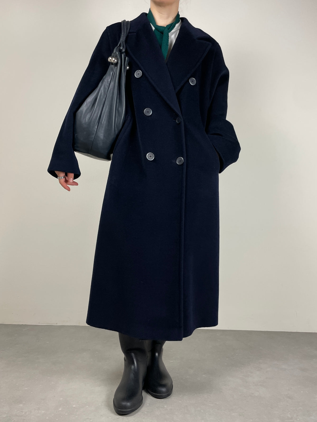 Hobo bag in vera pelle blu