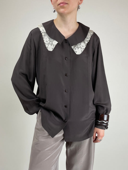 Camicia in pura seta con colletto in pizzo
