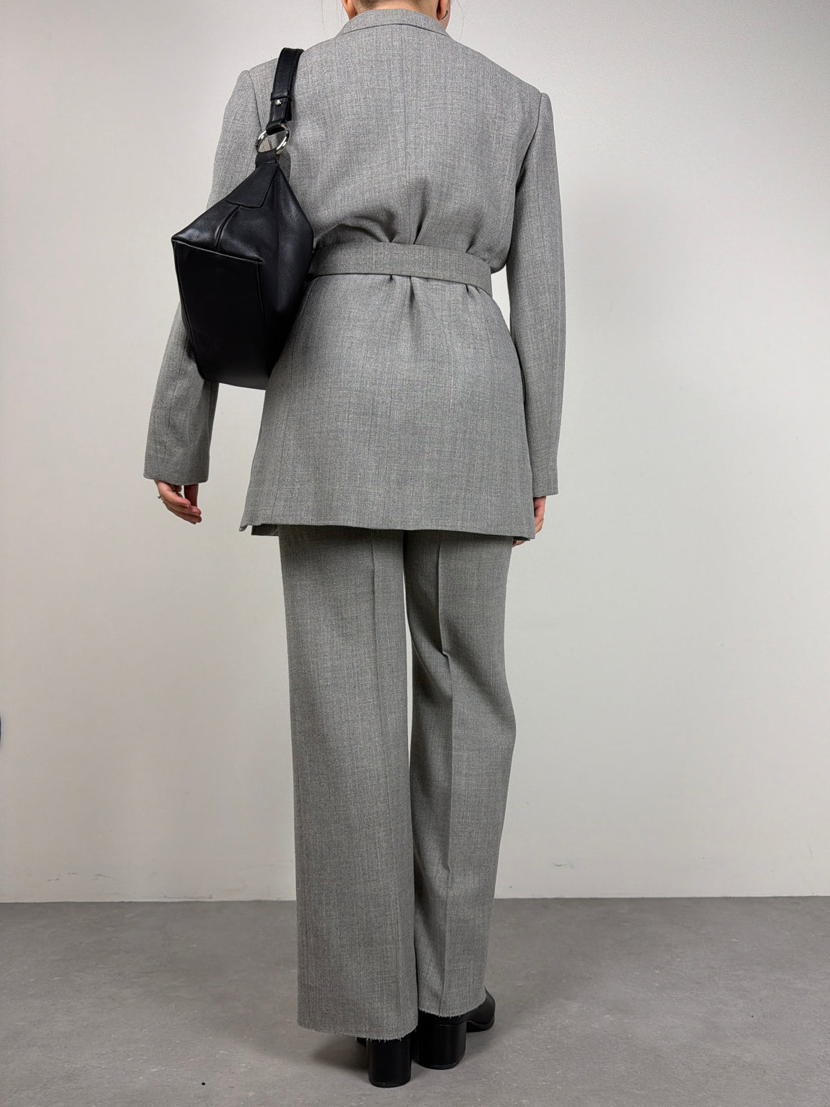 MAX MARA completo grigio in lana e viscosa