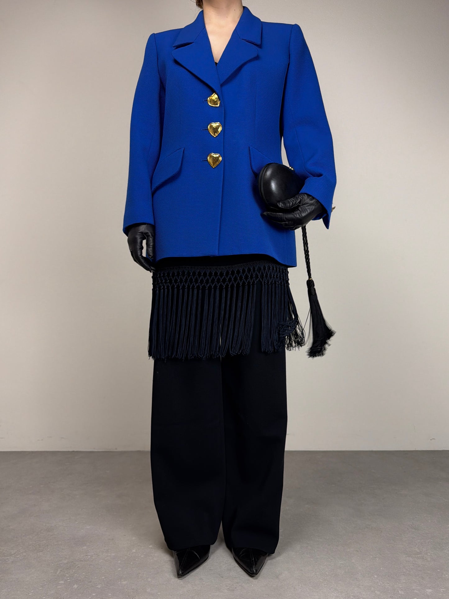 Yves Saint Laurent blazer iconico con i bottoni a cuore