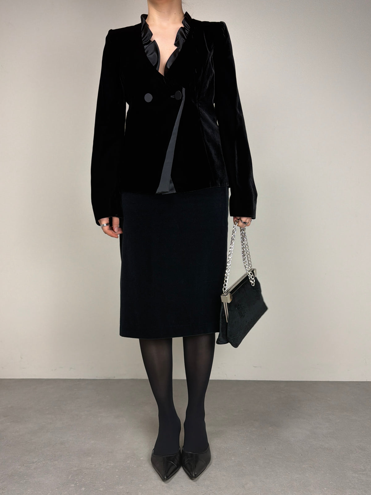 Armani Collezioni blazer in velluto nero con inserto in raso