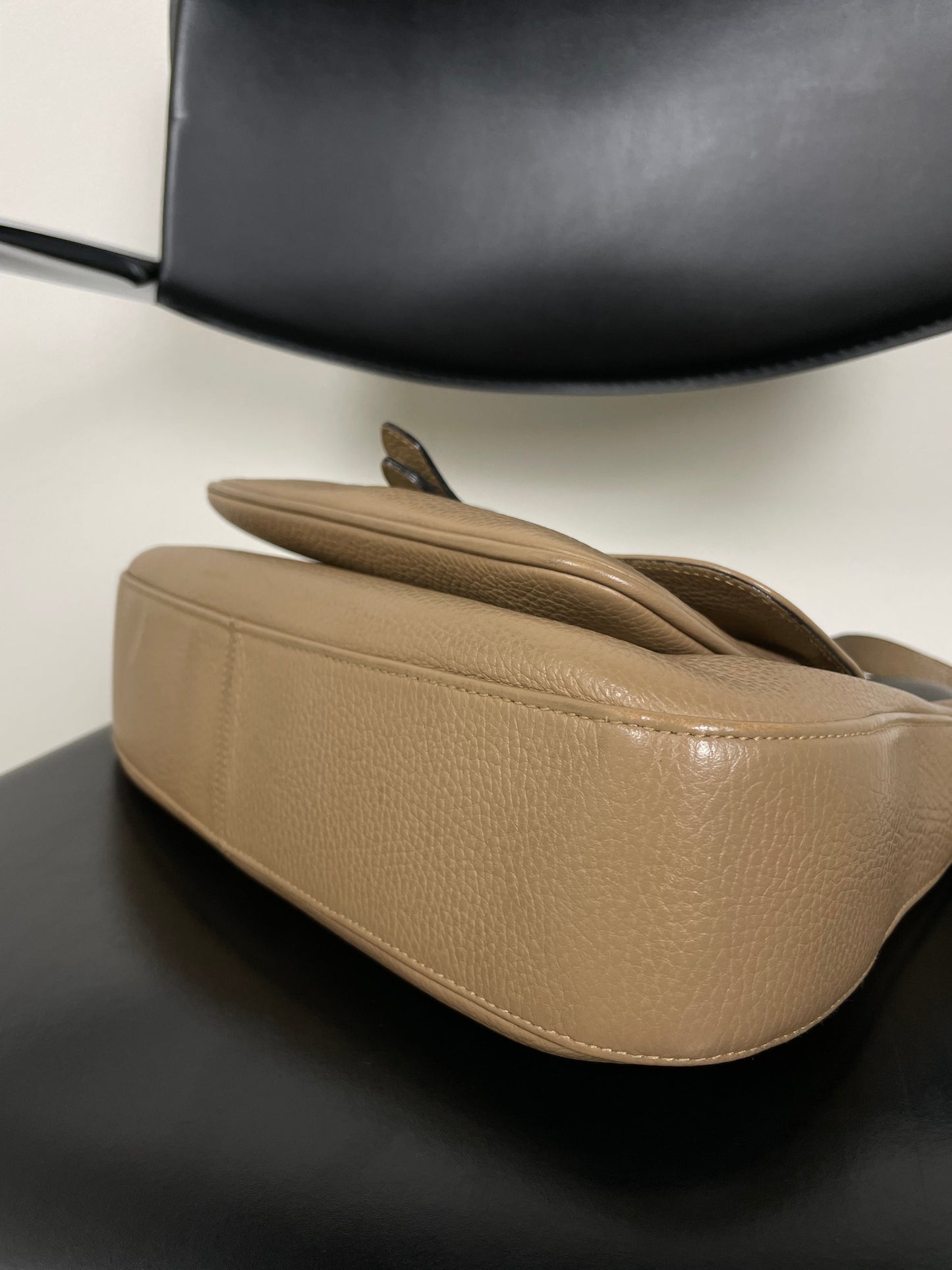 Hazelnut leather bag