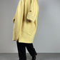 Cappotto in lana angora e cashmere con sciarpa integrata