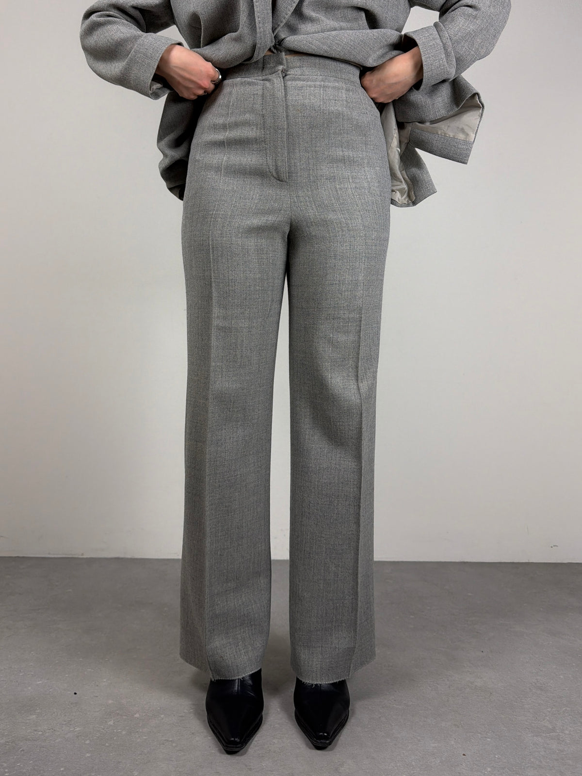 MAX MARA completo grigio in lana e viscosa