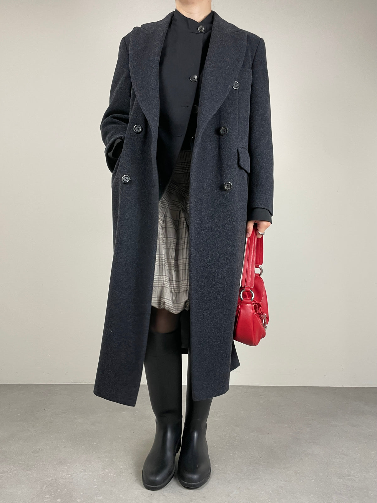 Cappotto lungo a doppiopetto in lana color grigio