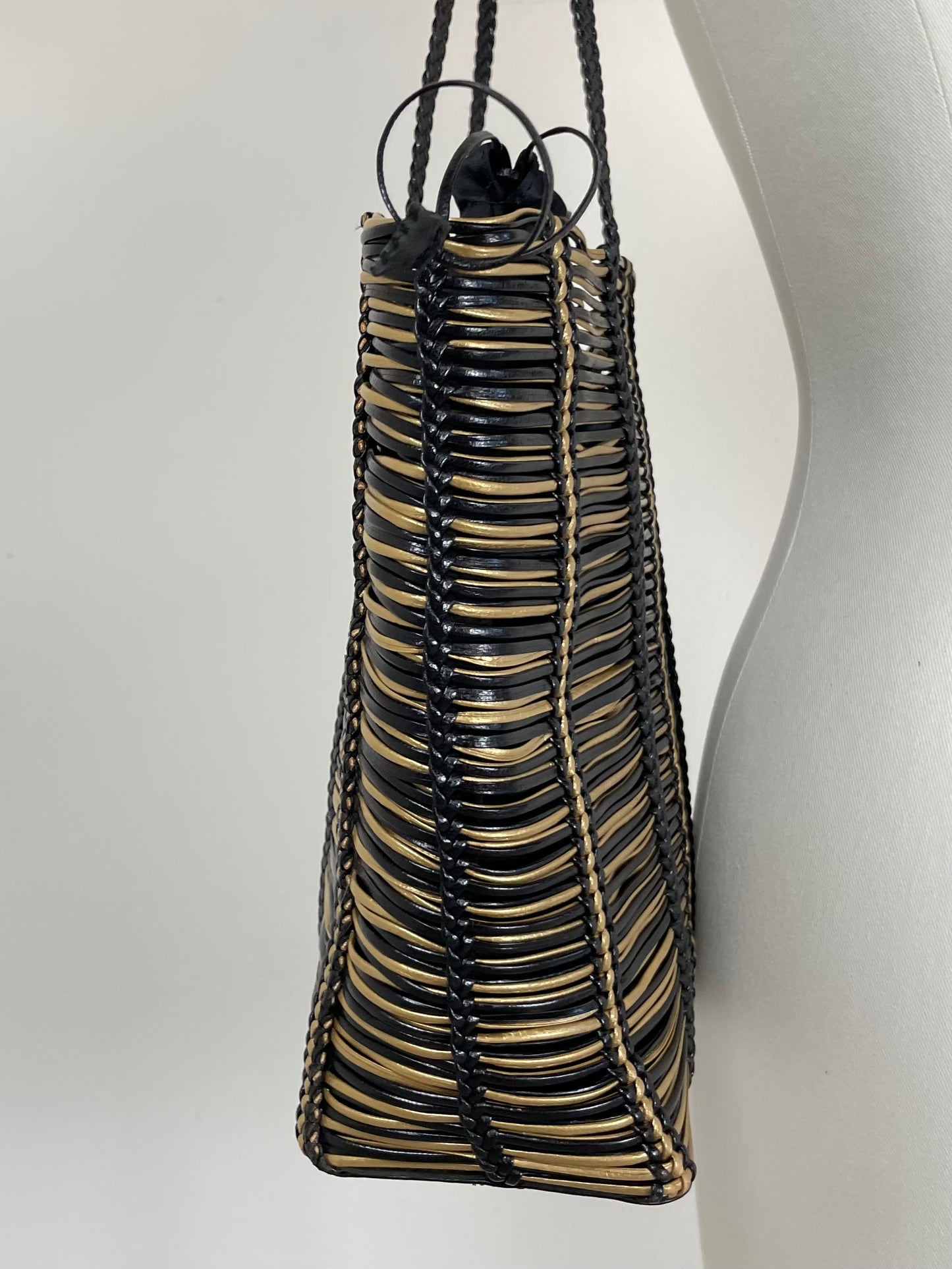 Borsa in vera pelle intrecciata