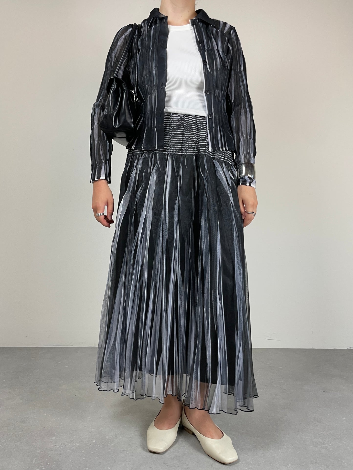 Camicia bicolor in tulle plissettato