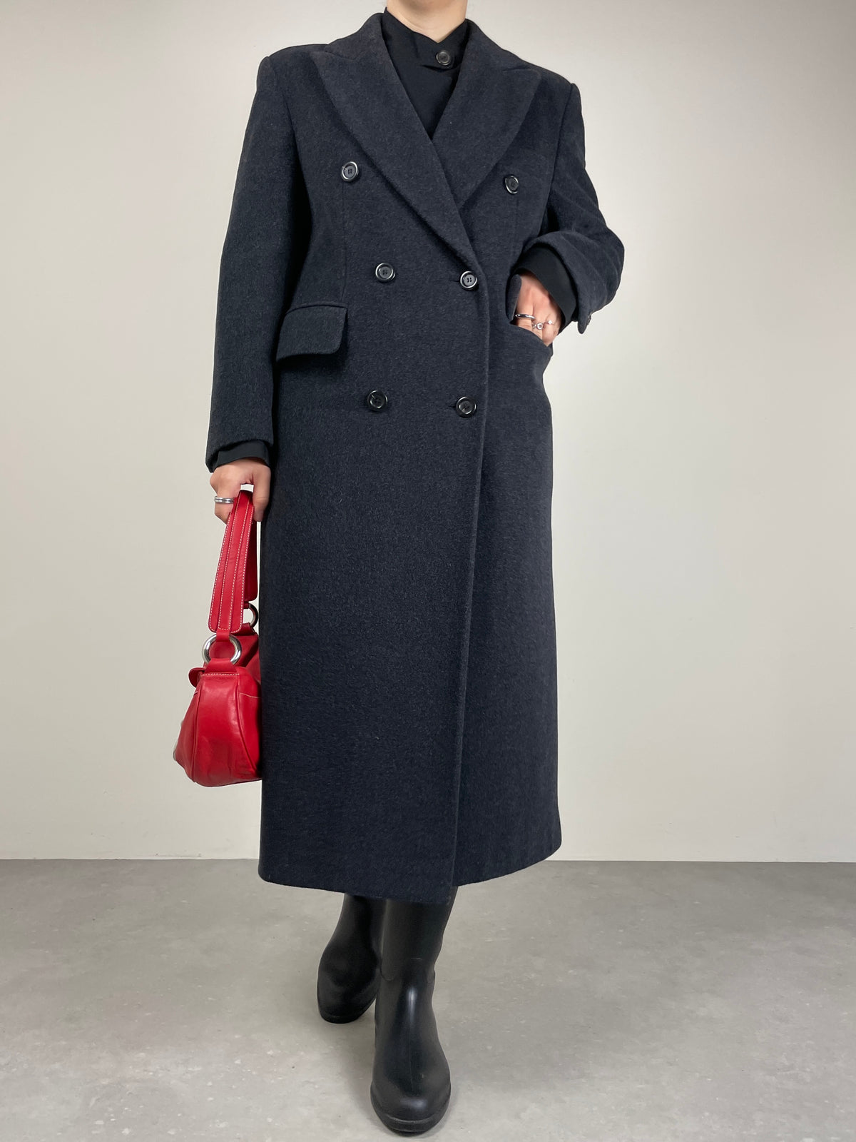 Cappotto lungo a doppiopetto in lana color grigio