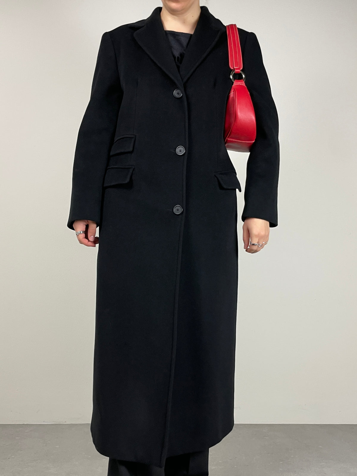 Cappotto lungo nero in beaver di pura lana