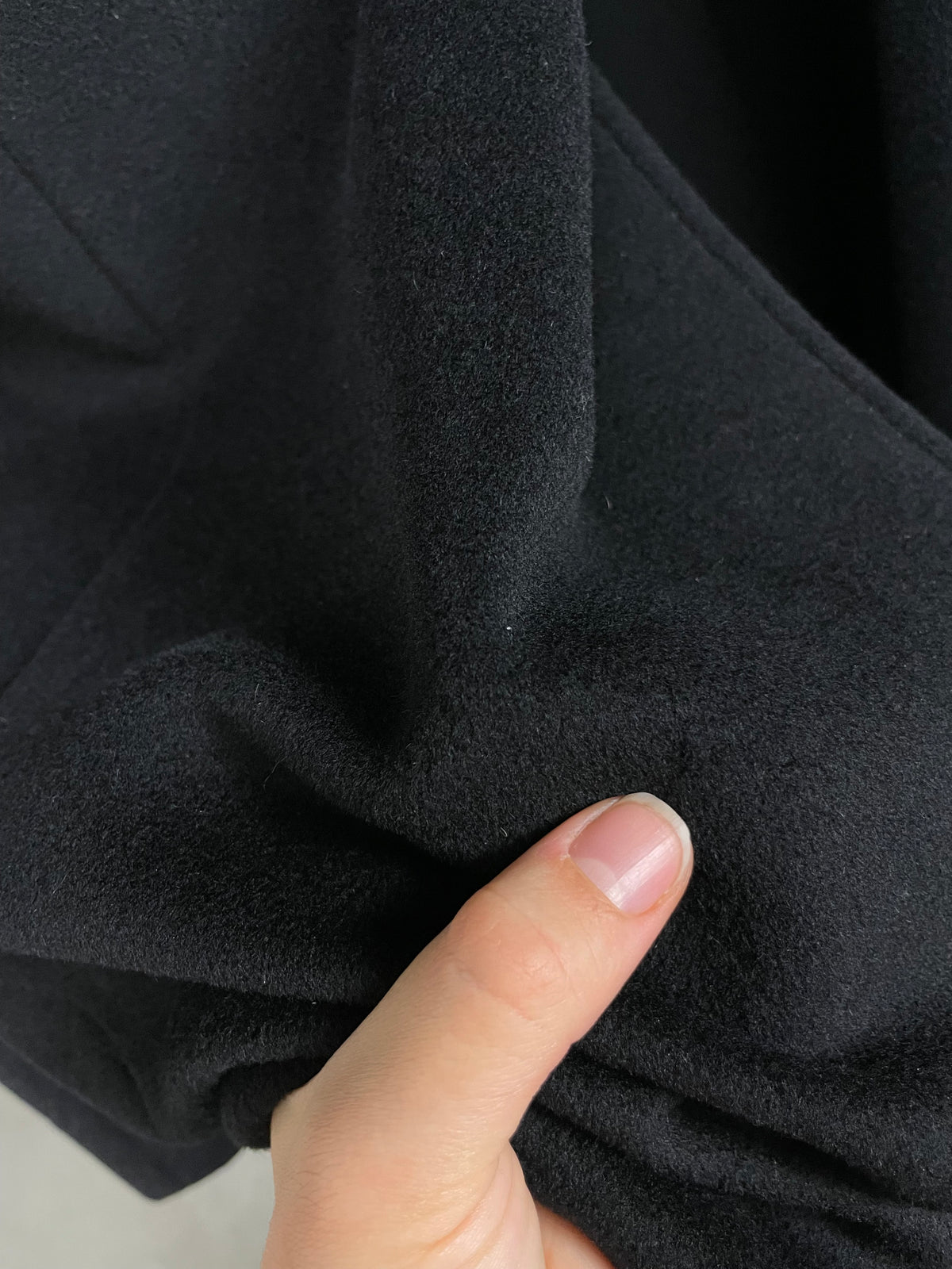 Cappotto lungo nero in beaver di pura lana