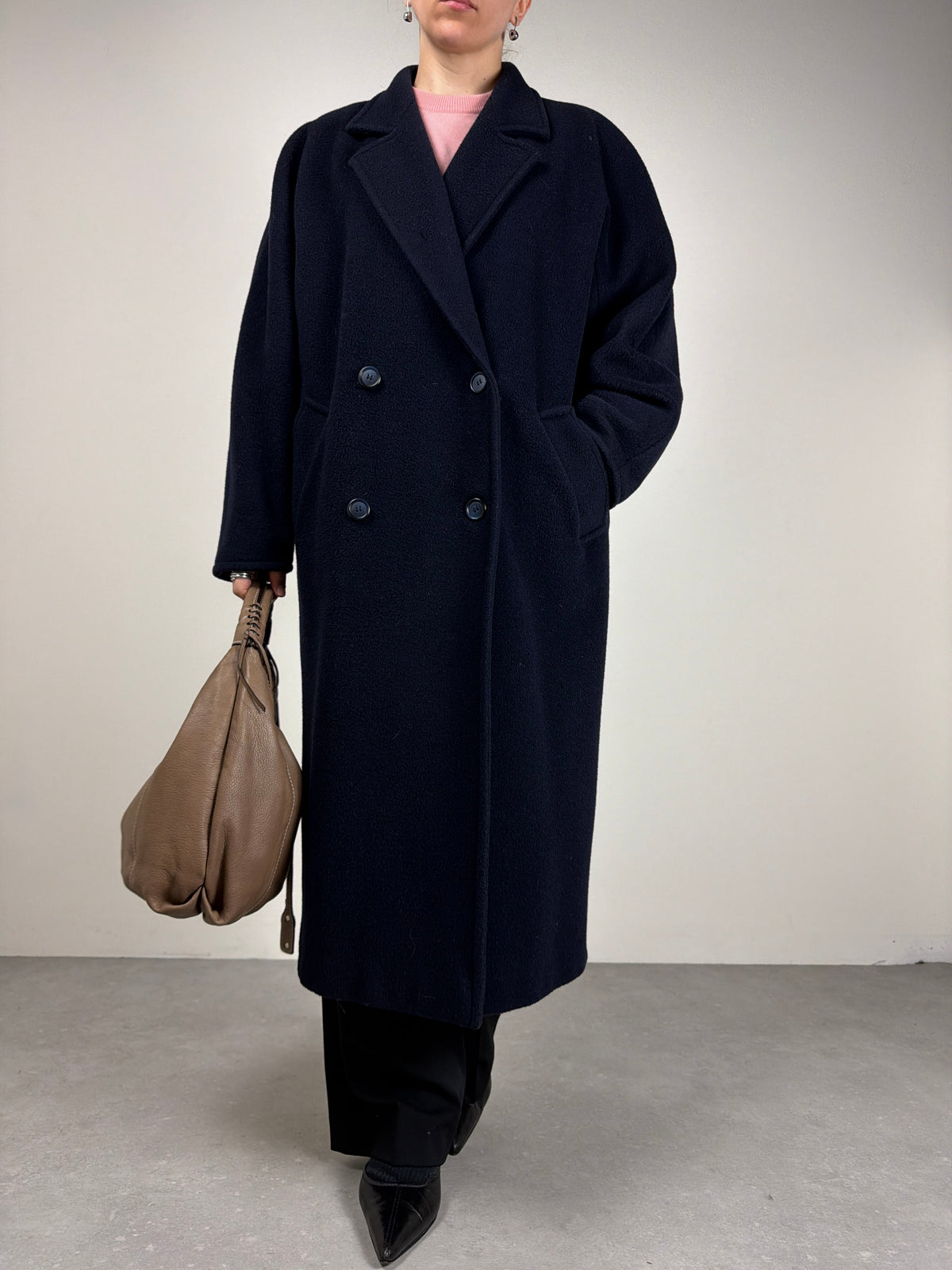 Cappotto blu a doppiopetto in lana e cashmere