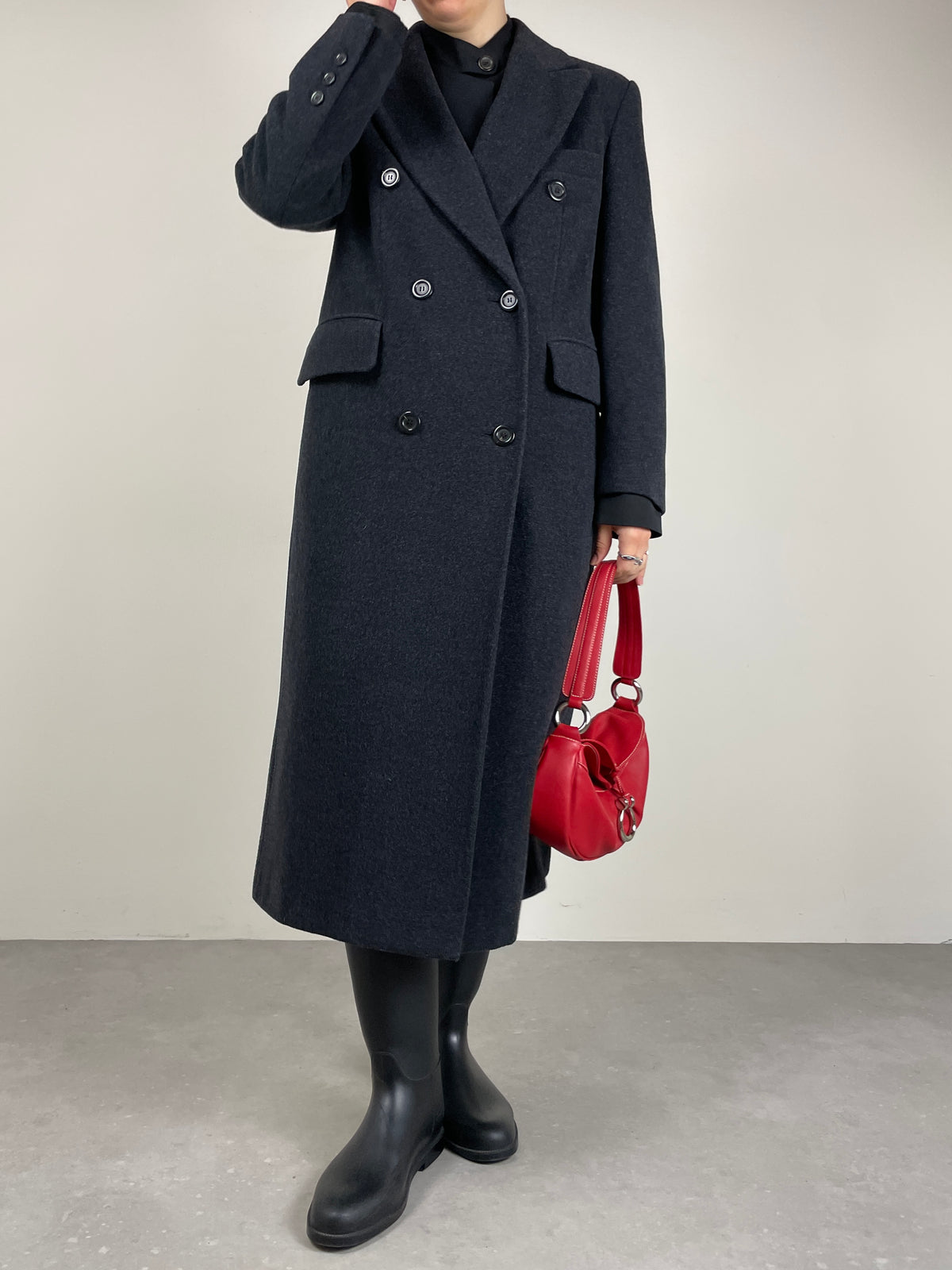Cappotto lungo a doppiopetto in lana color grigio