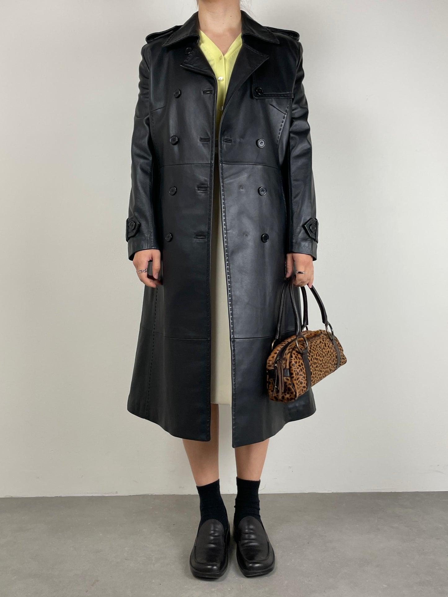 Trench vintage vera pelle nera