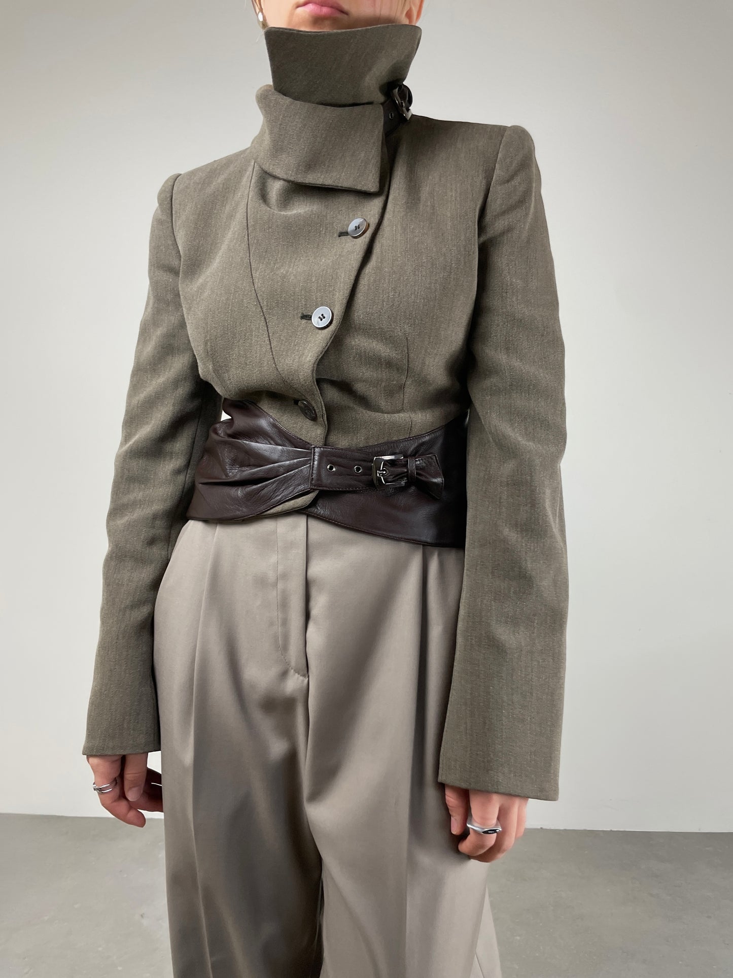 Armani Collezioni giacchetta in lana con dettagli in pelle