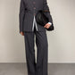 Completo vintage minimal in fresco di lana grigio salvia