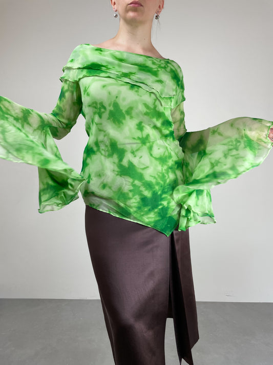 Top vintage in seta tie-dye con balze e maniche a campana