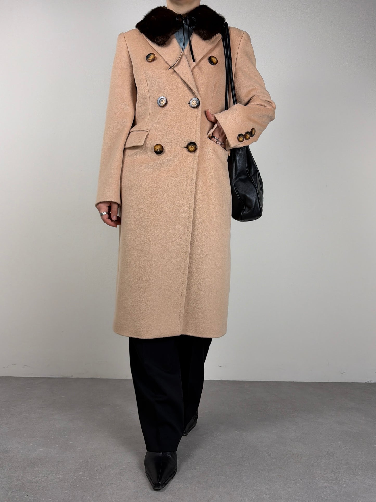 Cappotto vintage a doppiopetto in lana cashmere e angora