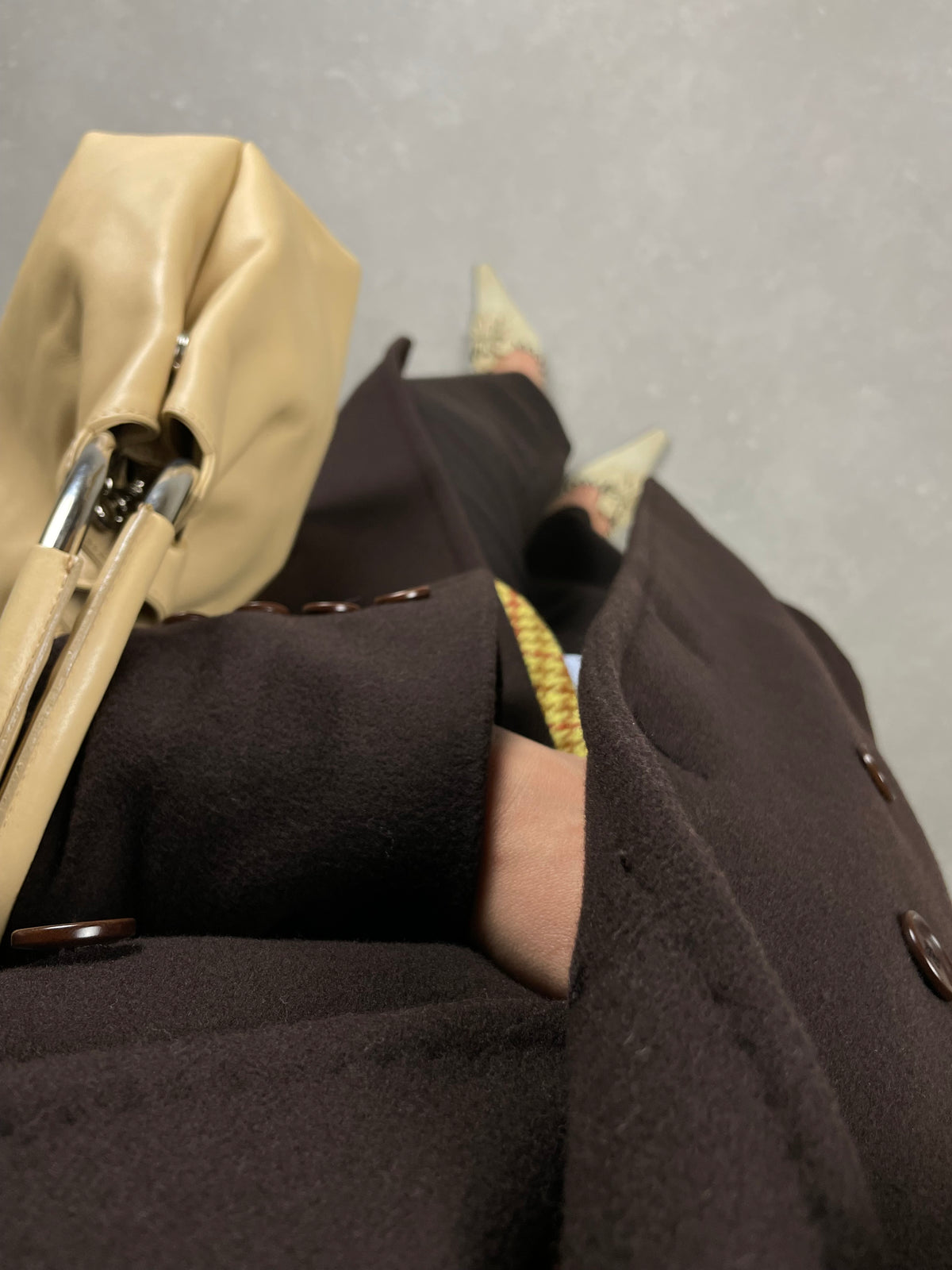 Cappotto a doppiopetto in lana e cashmere