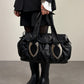 Borsa da spalla in pelle con dettagli in metallo