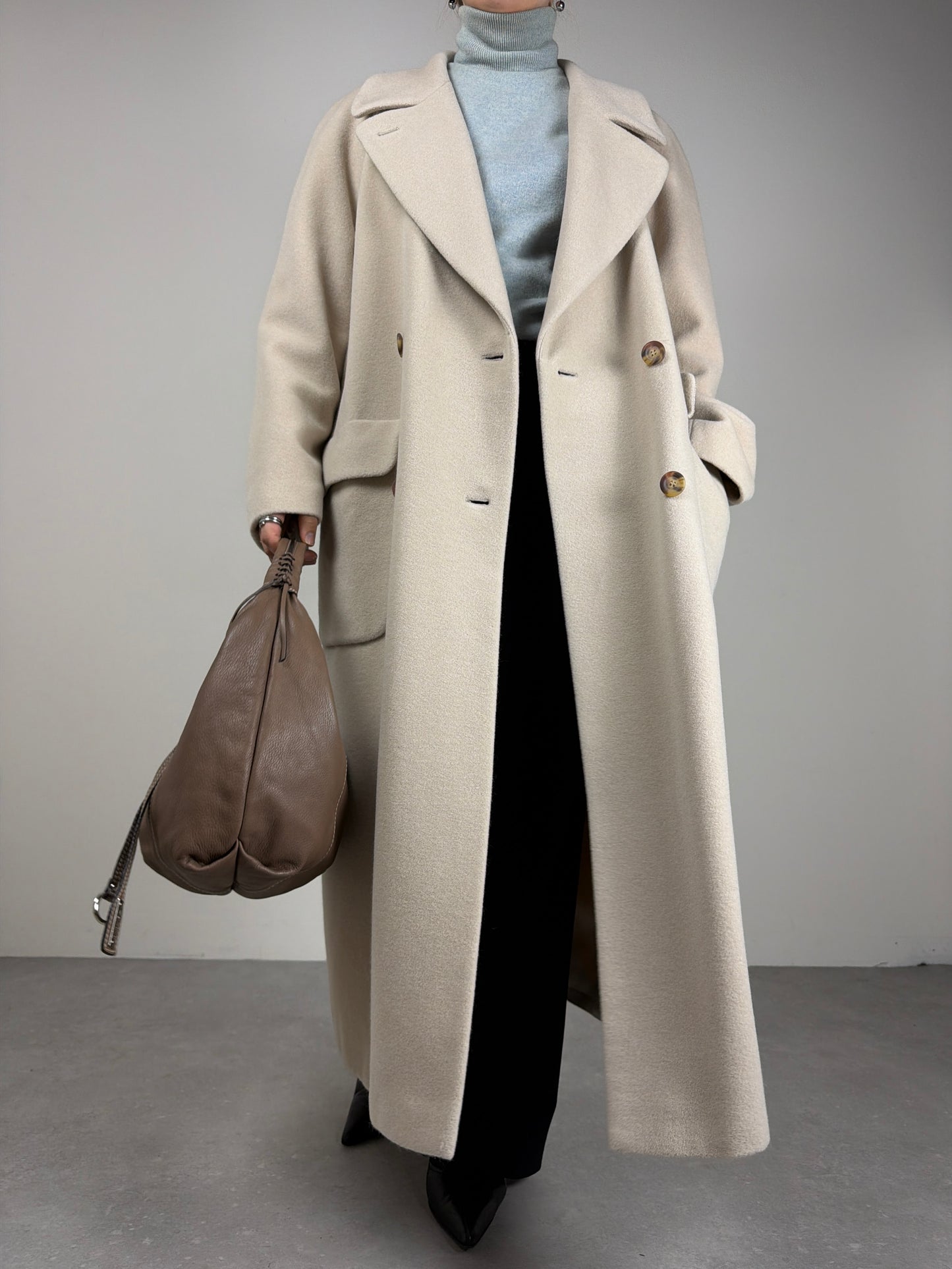 Cappotto lungo panna in lana, angora e cashgora