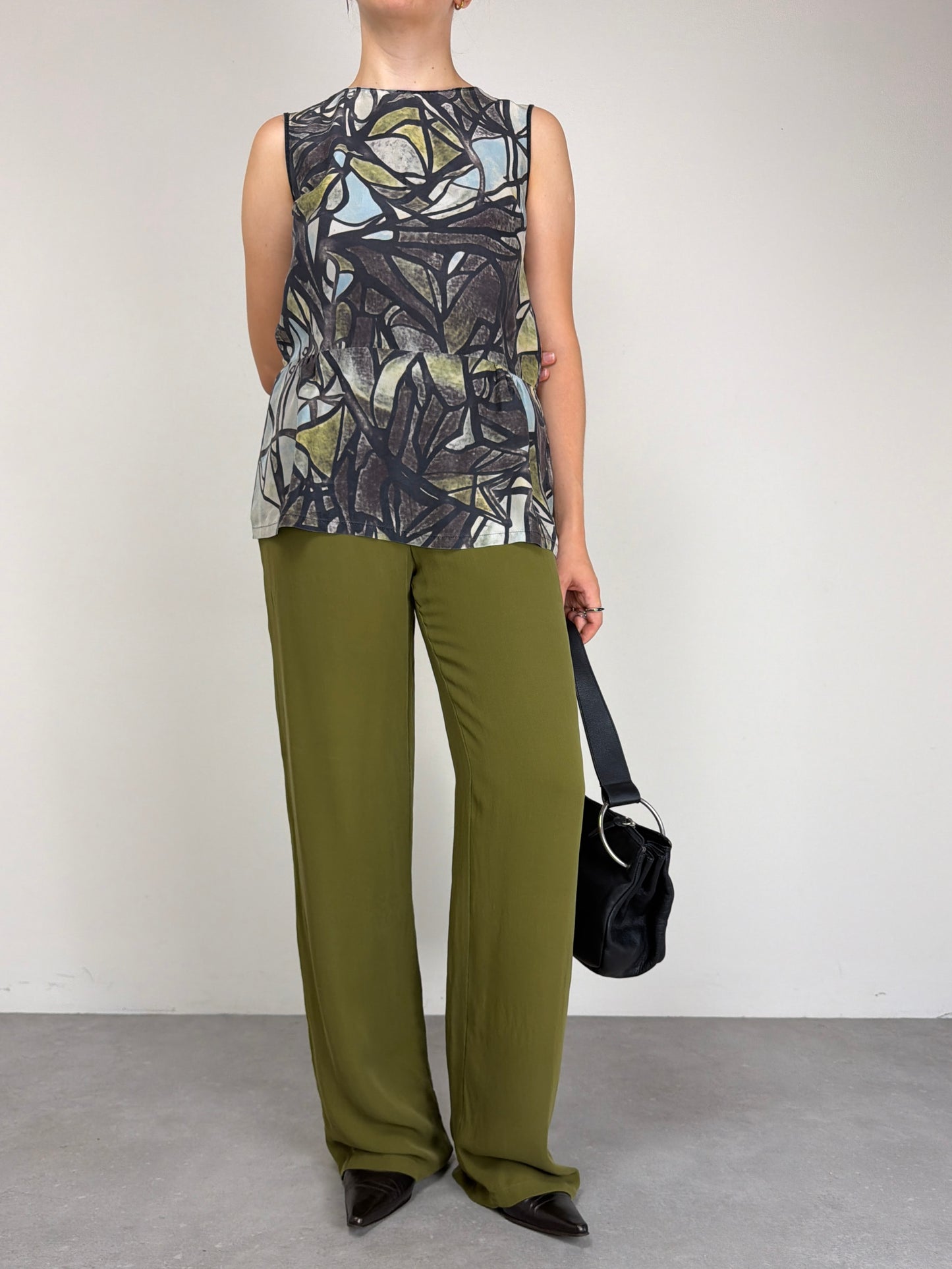 Pantalone vintage in seta verde oliva
