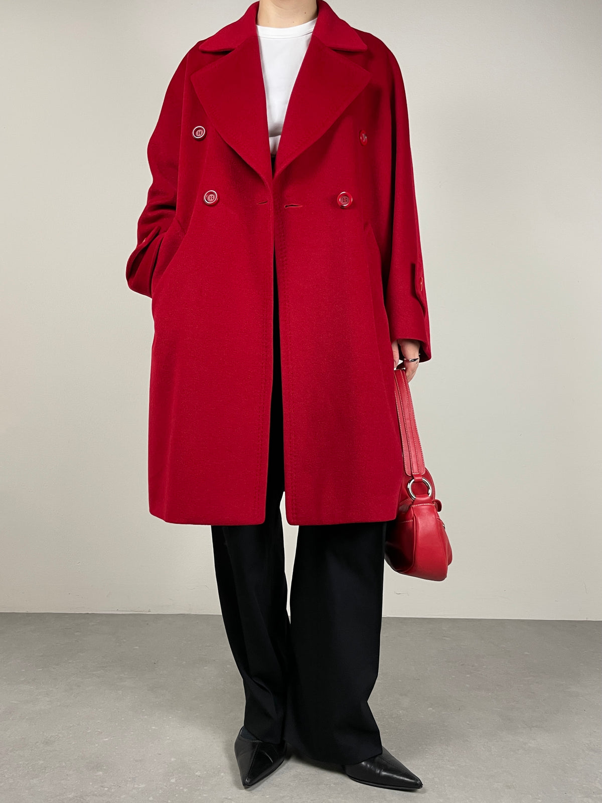 Cappotto rosso in lana, angora e cashmere
