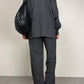 Completo in crêpe di lana con camicia e pantalone