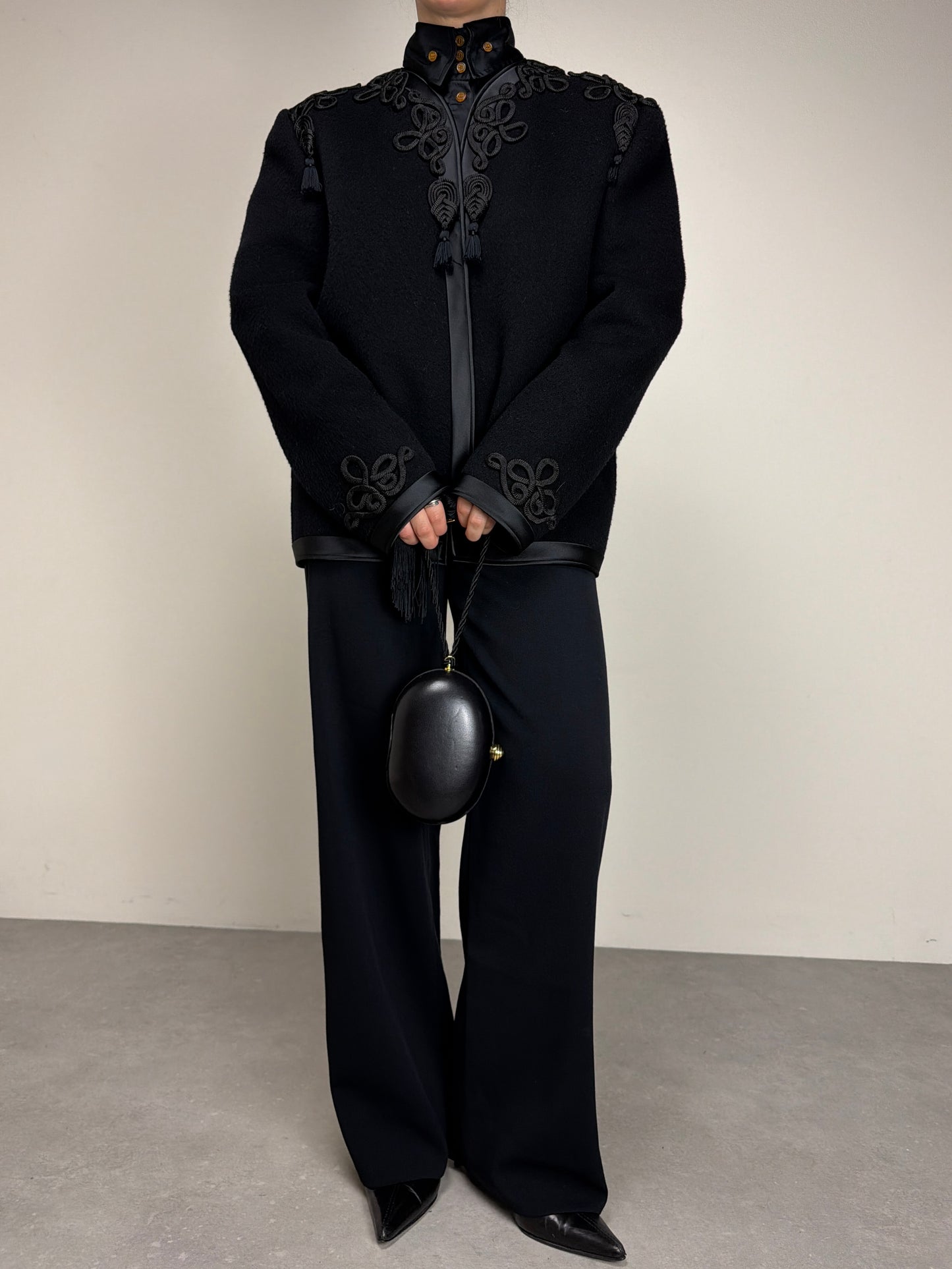 Giacca vintage in panno di lana con passamanerie