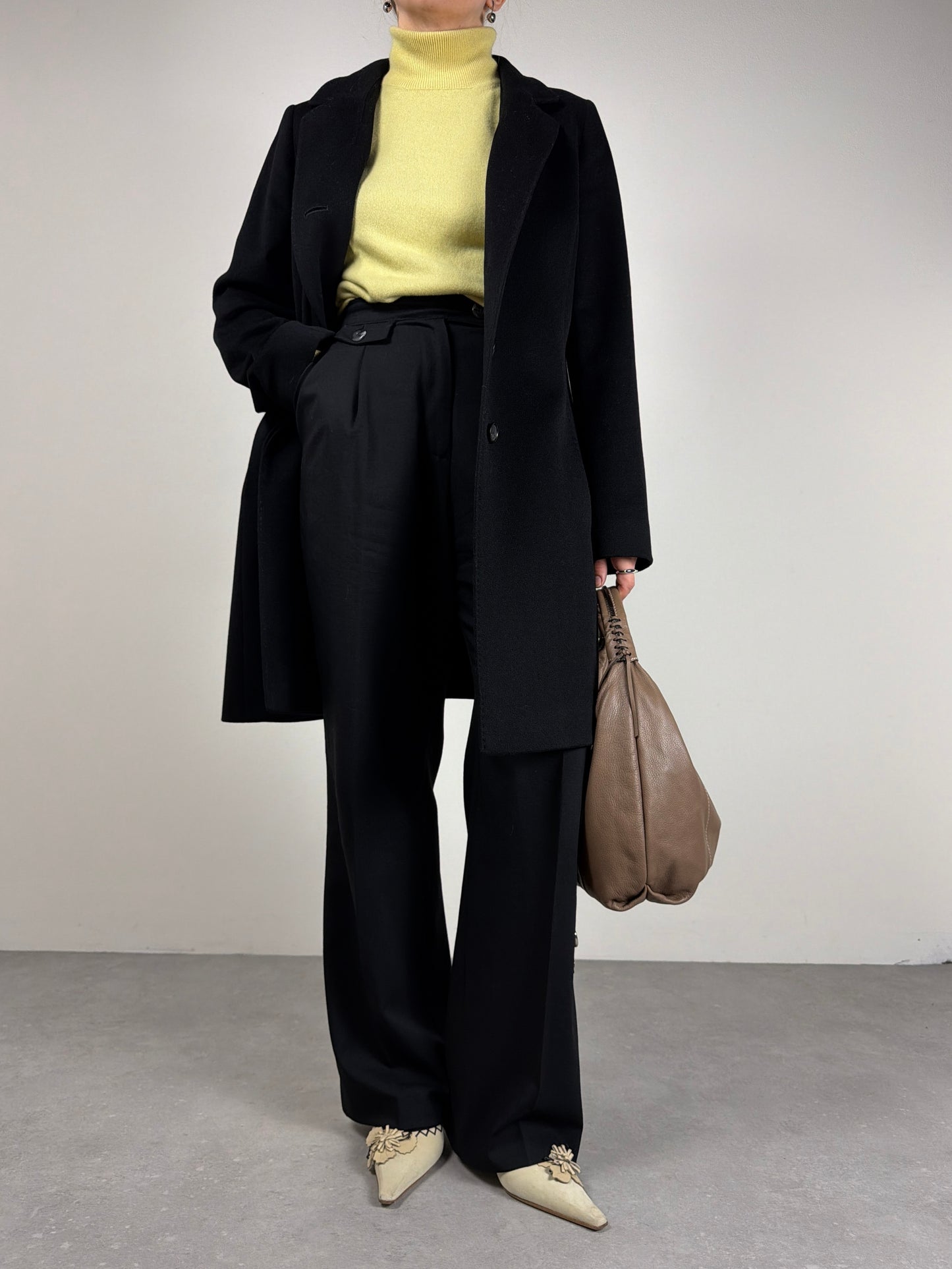 Cappotto in pura lana nera Loro Piana by Cinzia Rocca