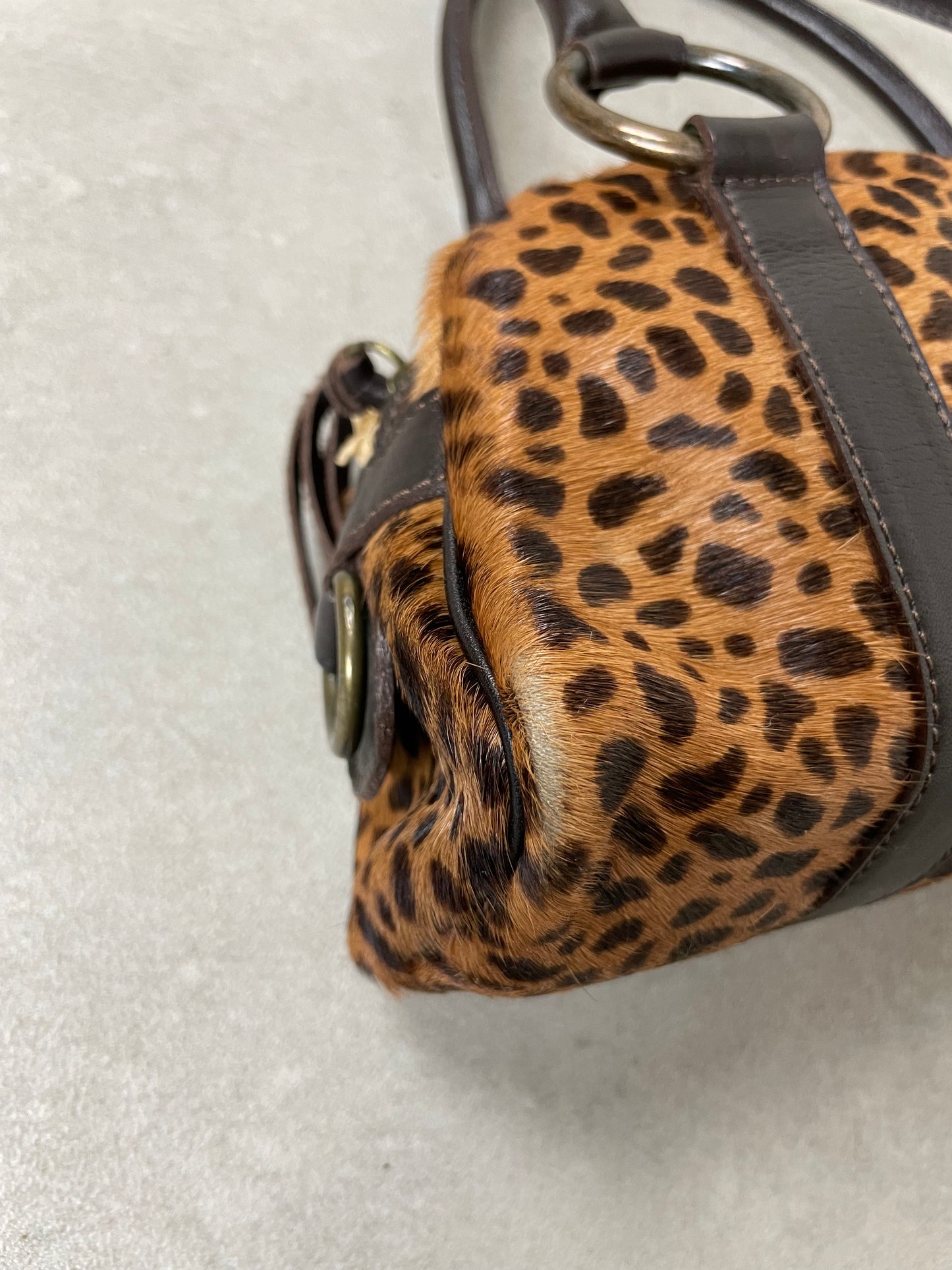 Borsa in vera pelle cavallino con stampa leopardata