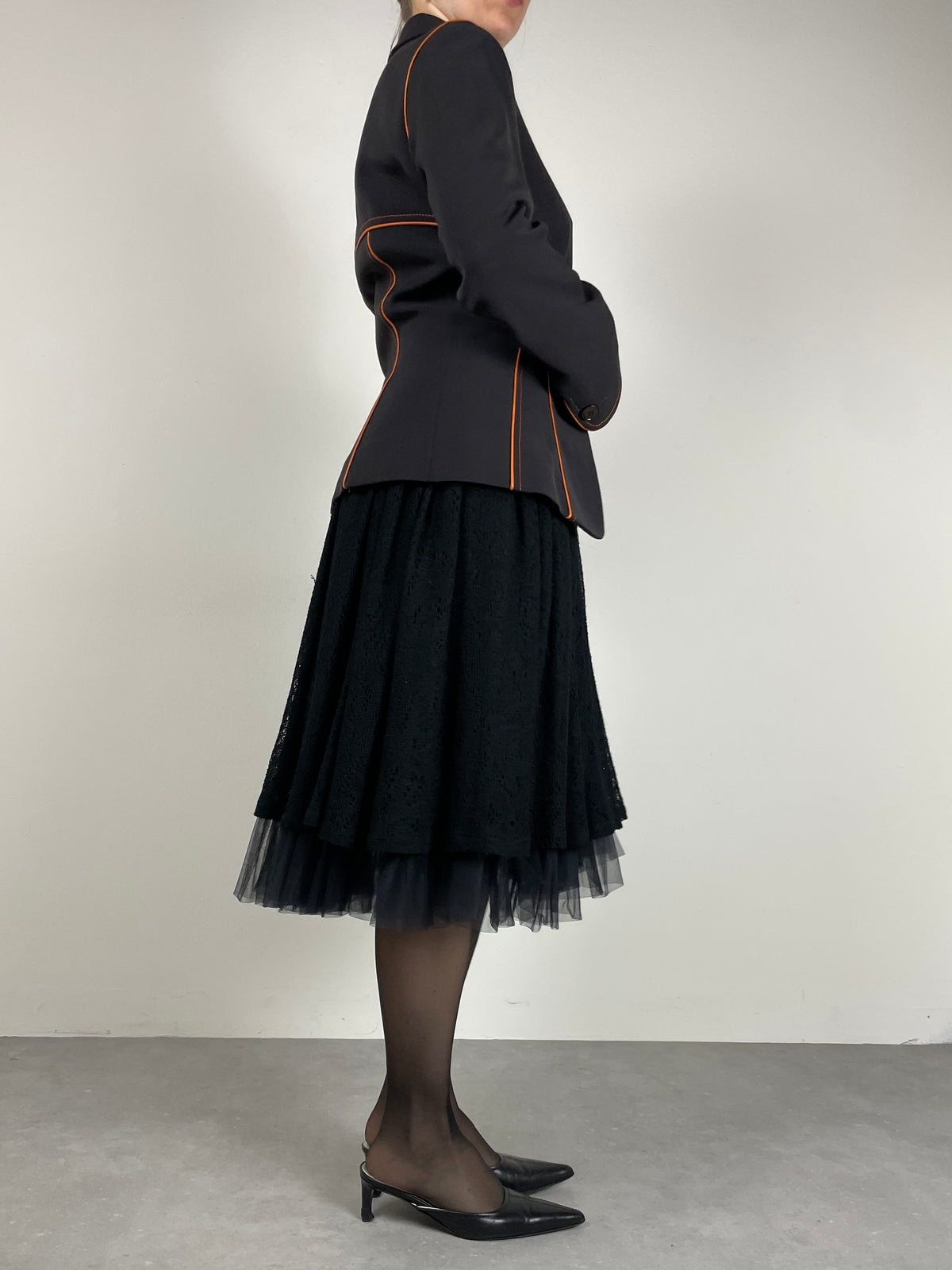 Blazer strutturato con profili in pelle arancione