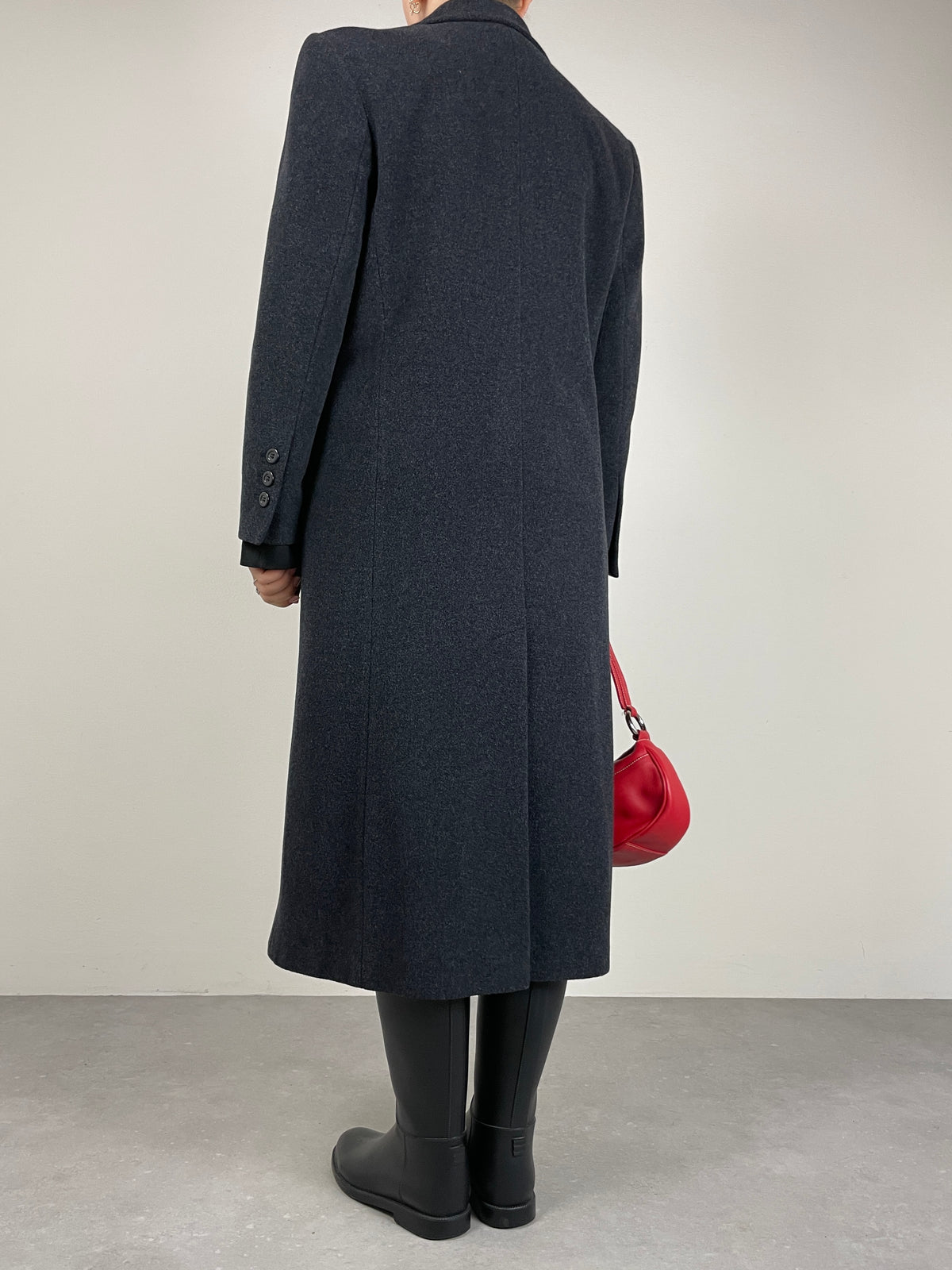 Cappotto lungo a doppiopetto in lana color grigio