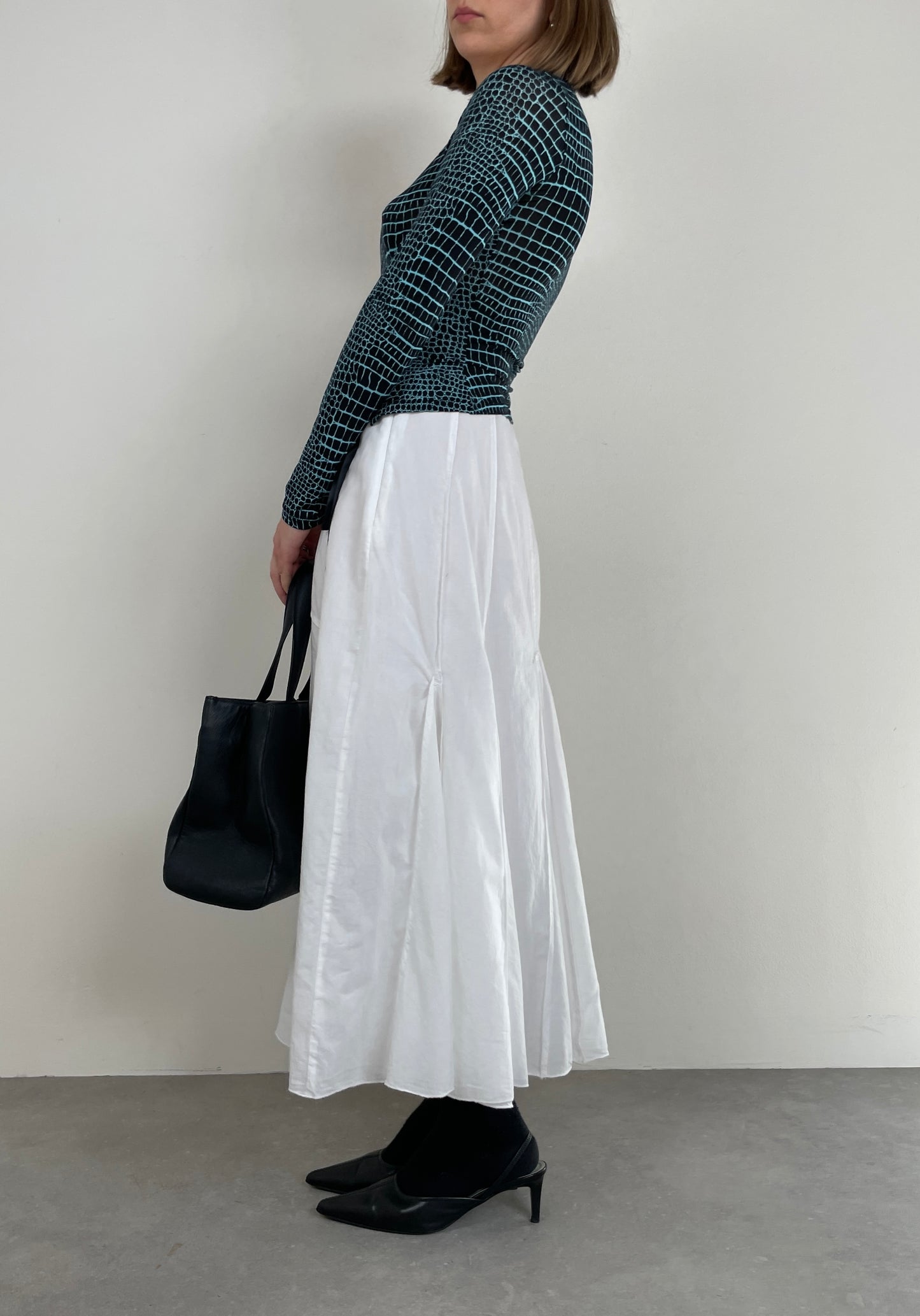 Asymmetric midi cotton skirt