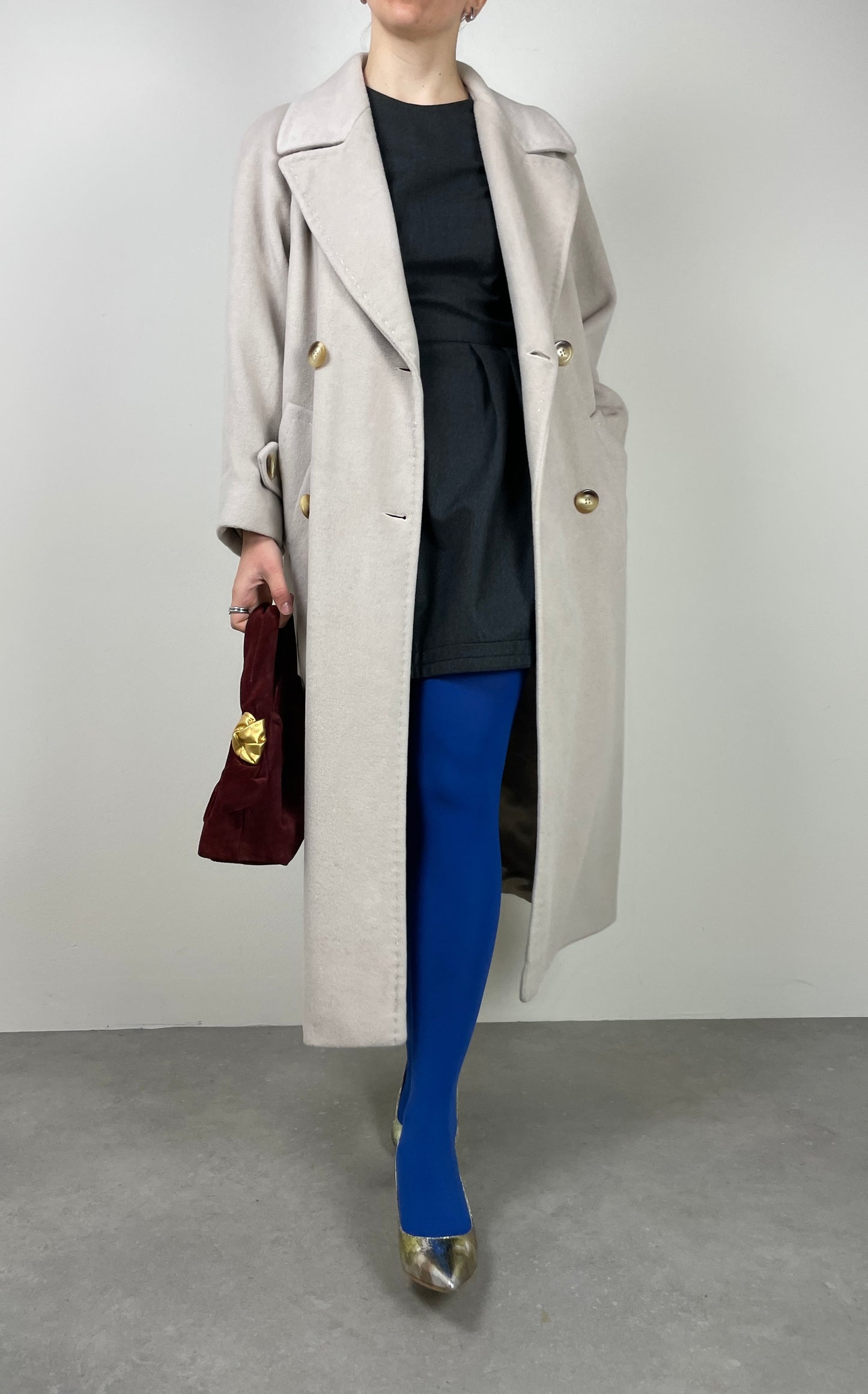 Seashell wool coat