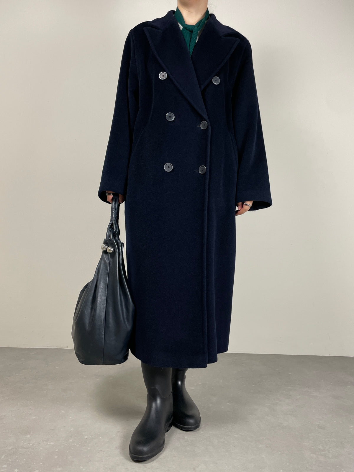Cappotto a doppiopetto lungo blu in lana made in Italy