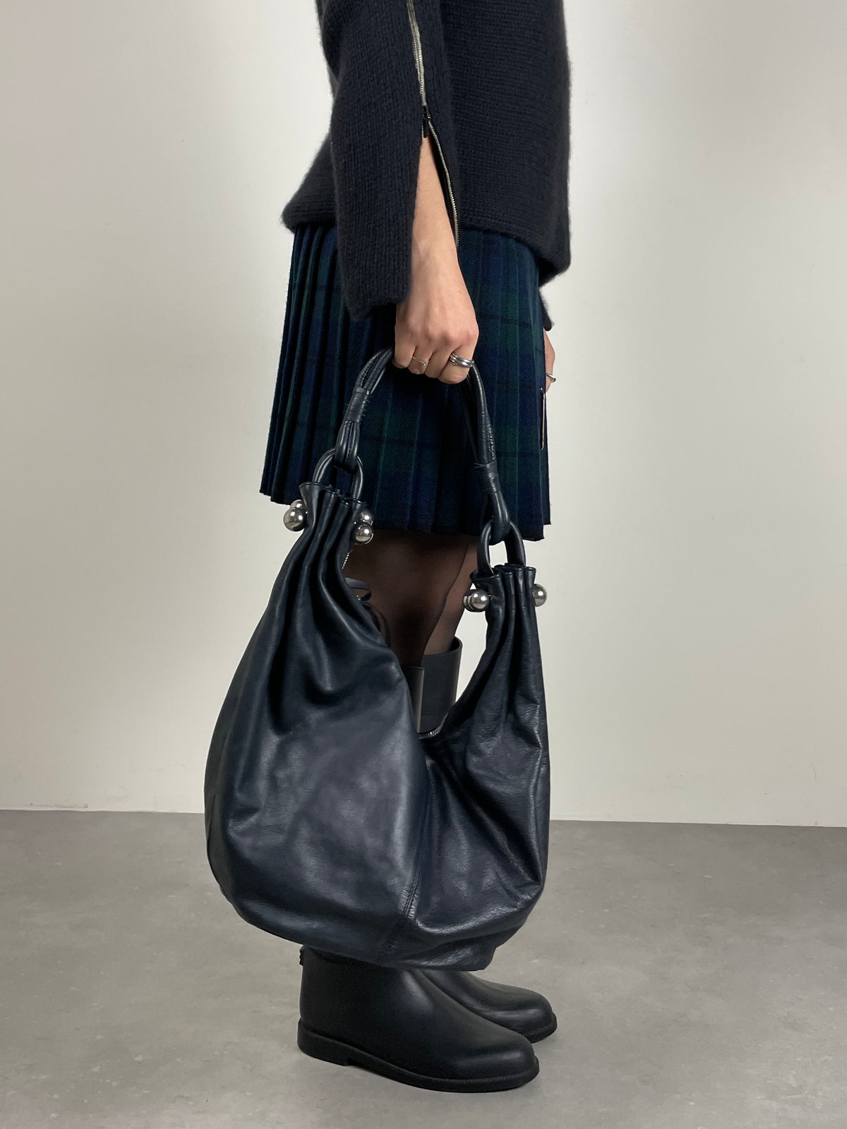 Hobo bag in vera pelle blu