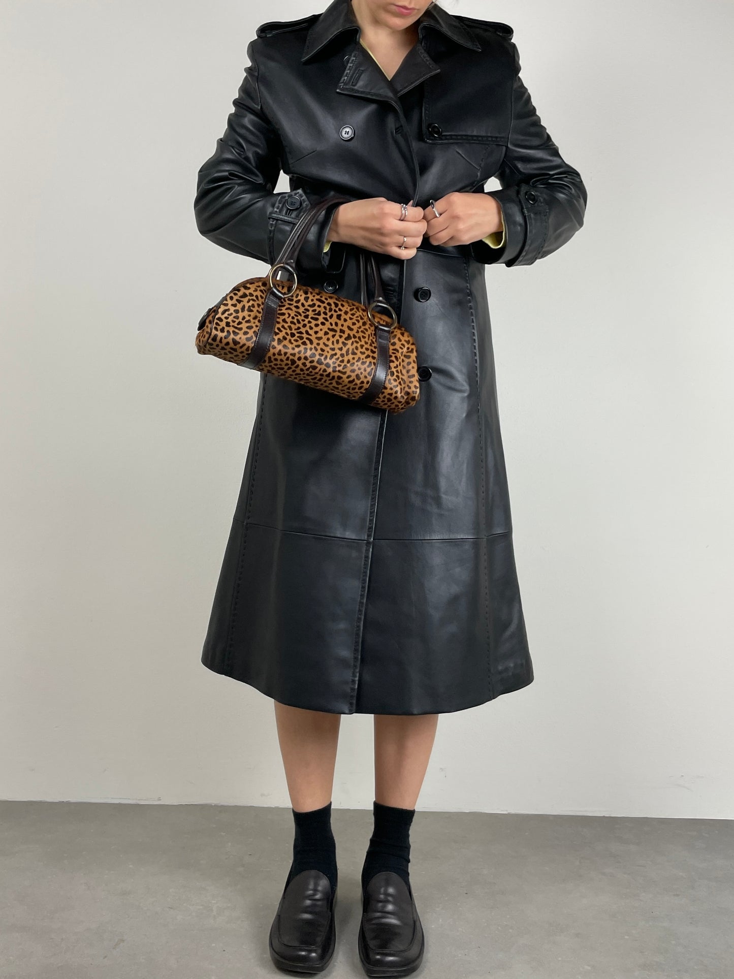 Trench vintage vera pelle nera