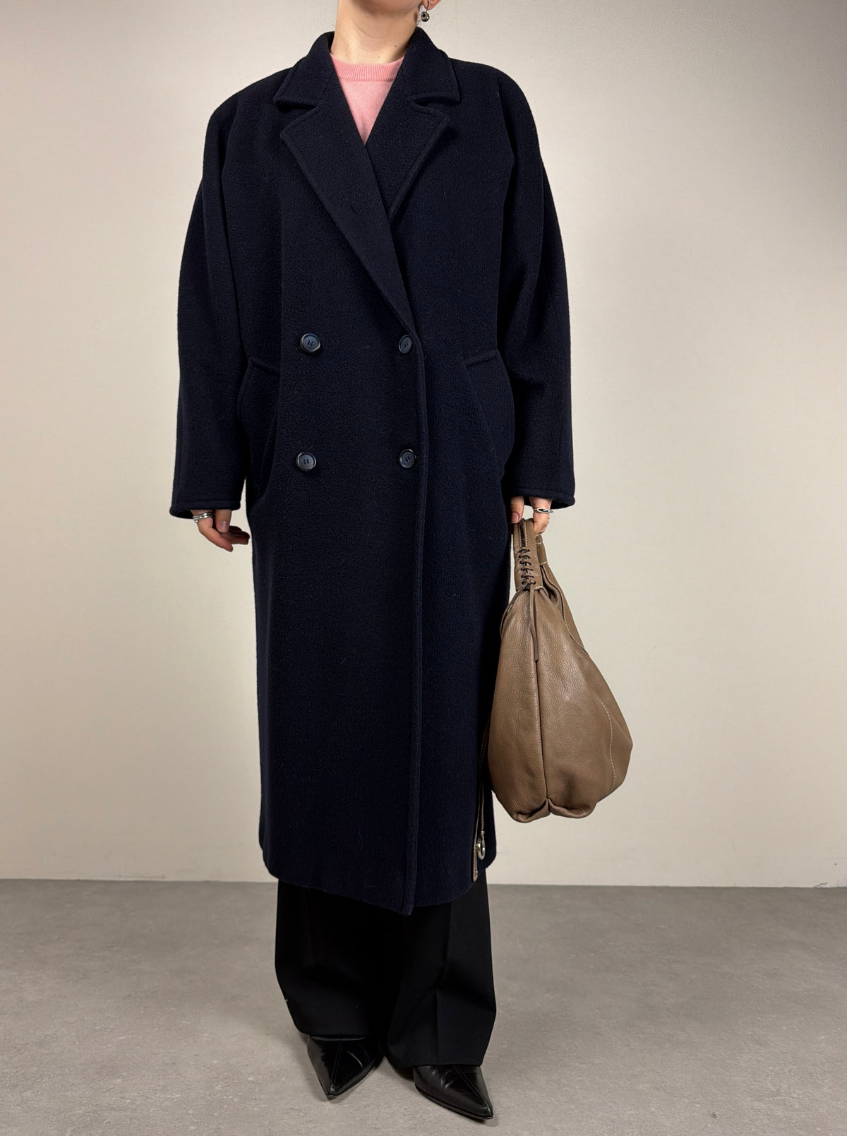 Cappotto blu a doppiopetto in lana e cashmere