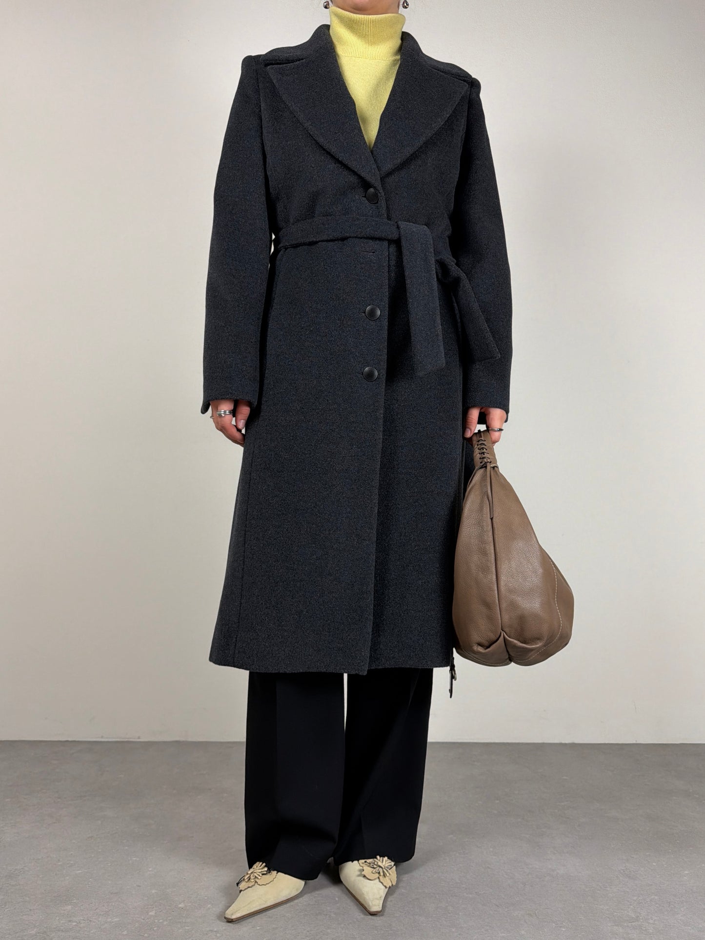 Cappotto in lana, angora e seta color grigio made in Italy