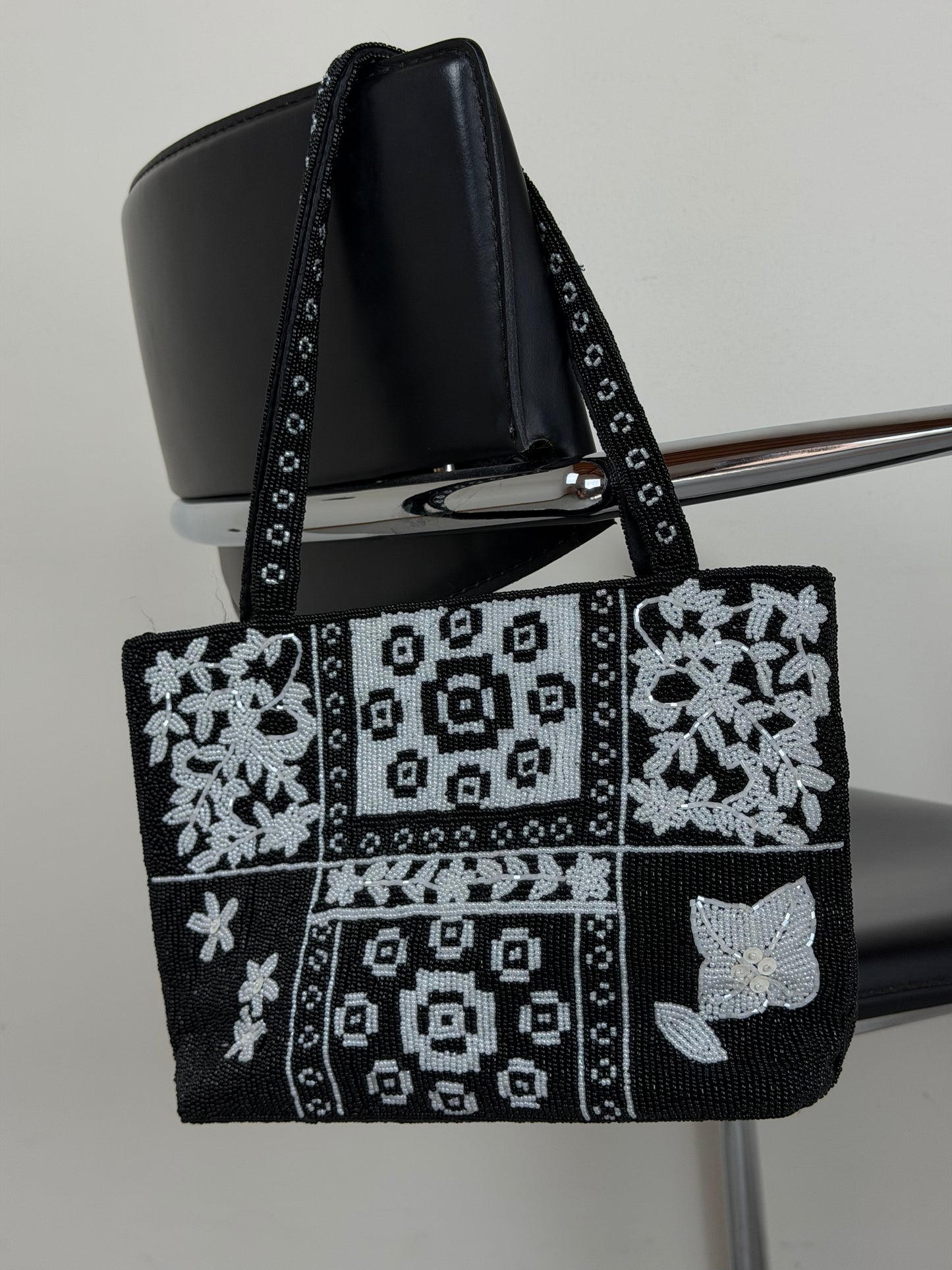 Borsetta vintage made in Italy in perline