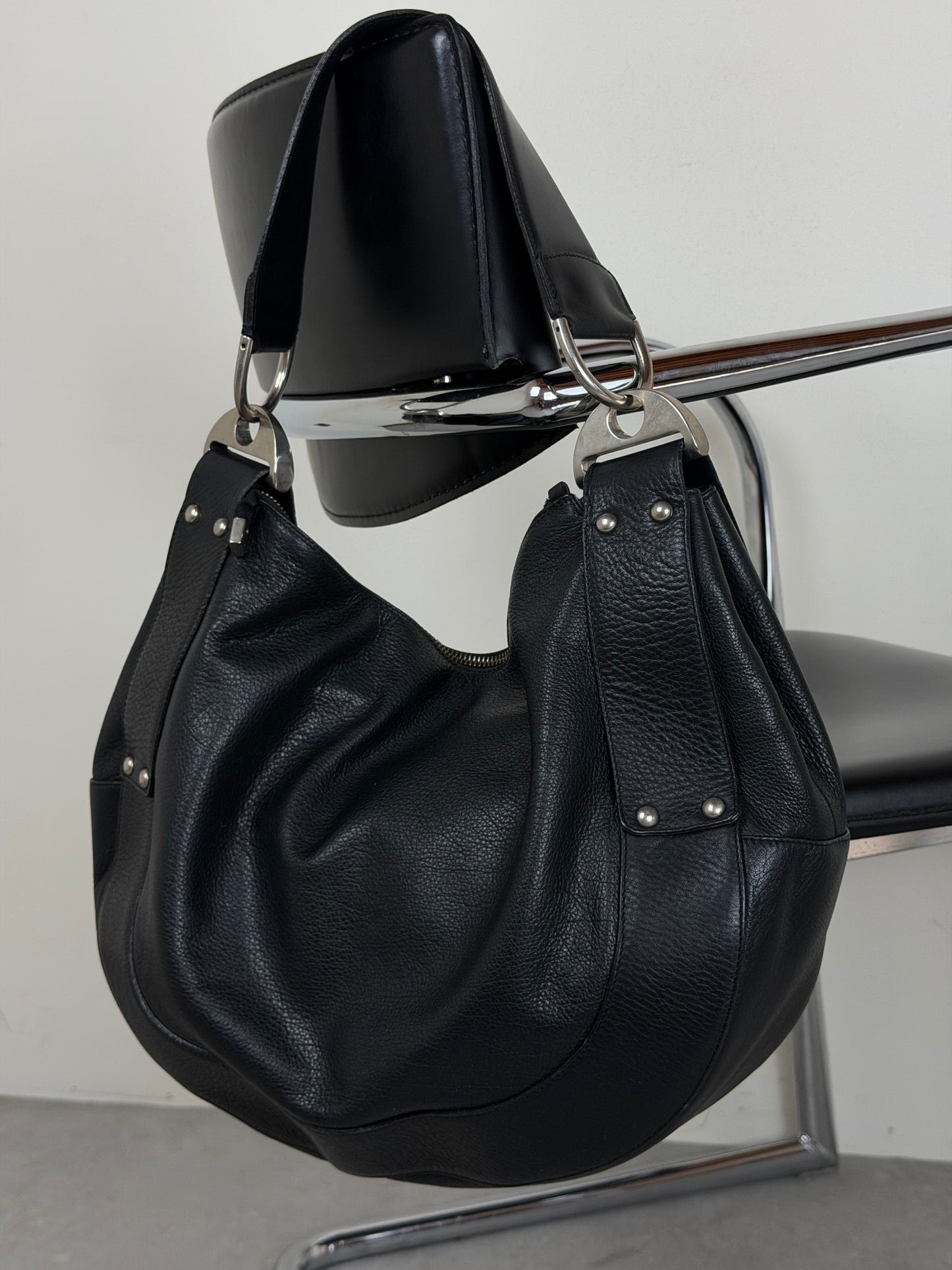 Maxi bag in vera pelle martellata