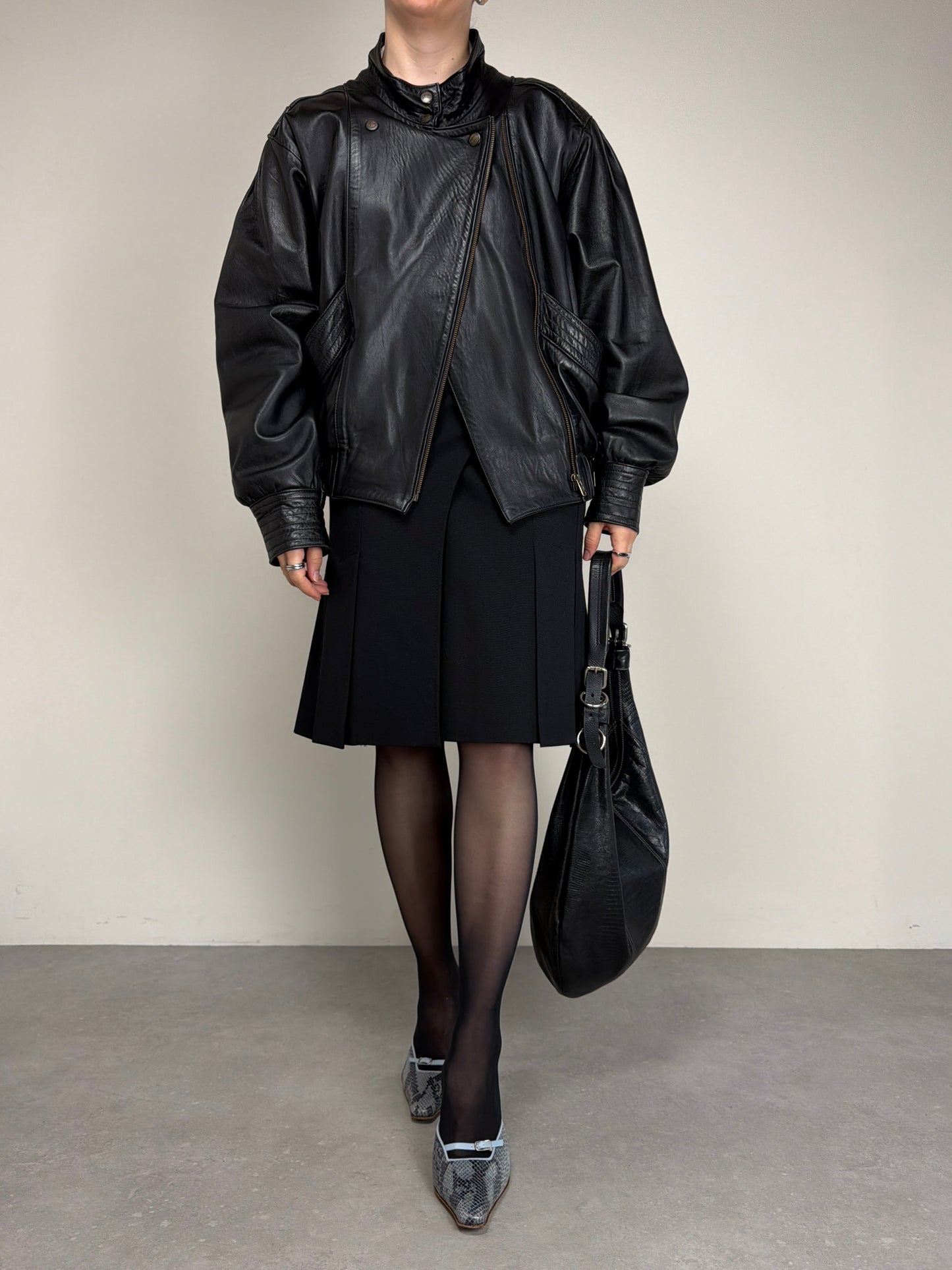 Bomber vintage in vera pelle nera